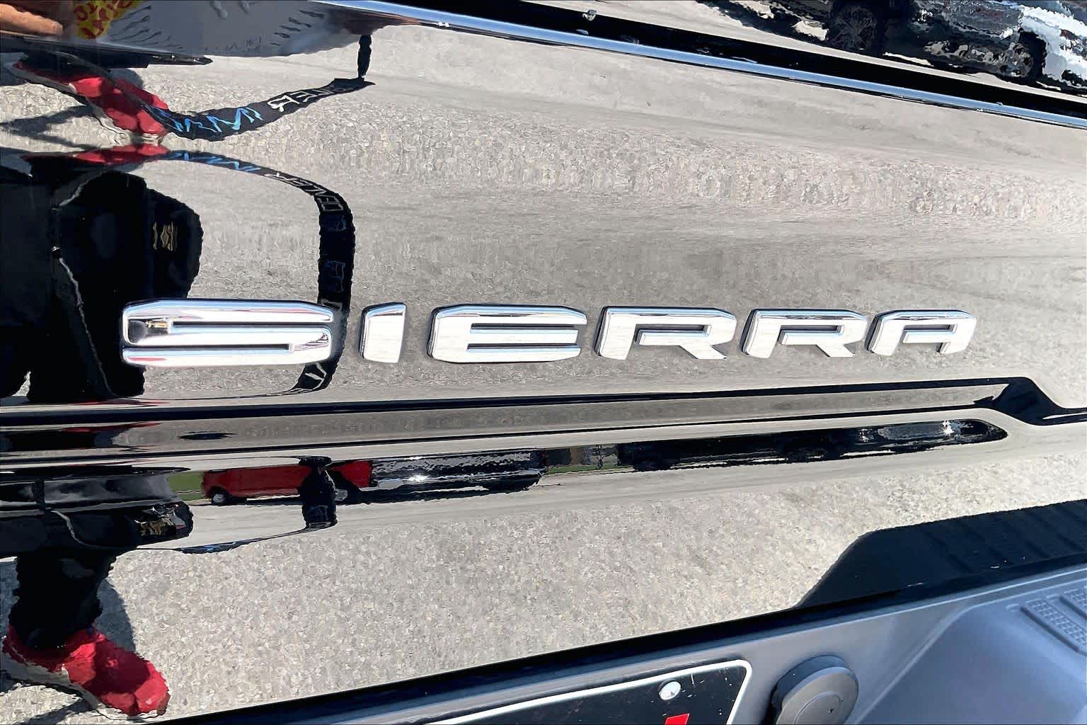 2024 GMC Sierra 1500 AT4 Onyx Black at Texan GMC Buick