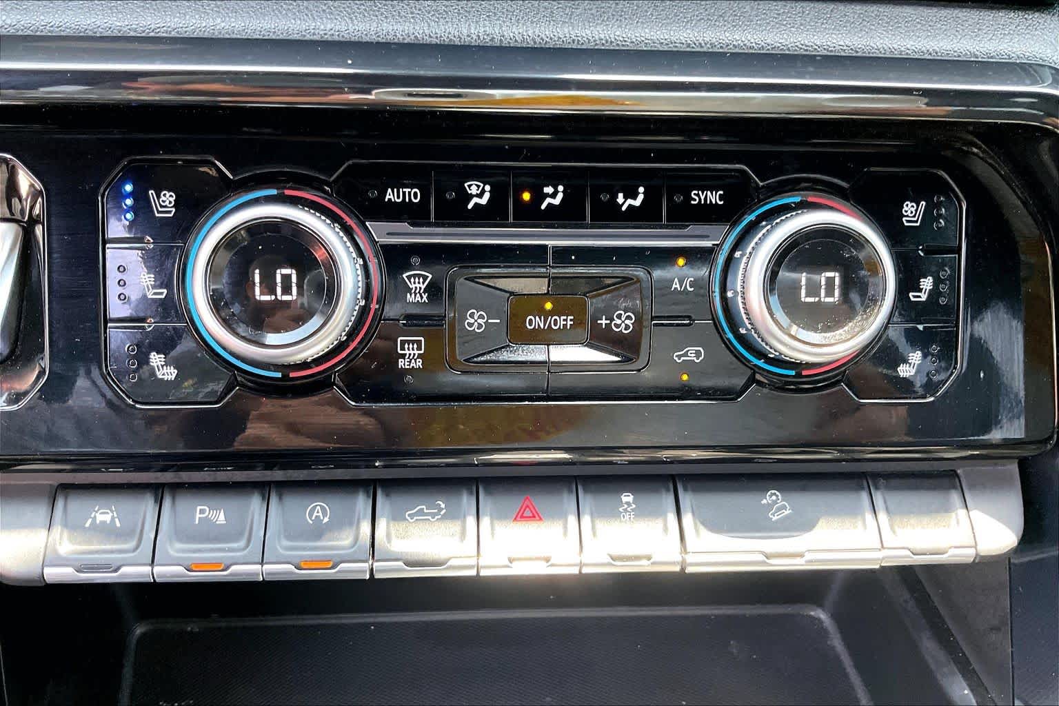 2024 GMC Sierra 1500 AT4 Onyx Black at Texan GMC Buick