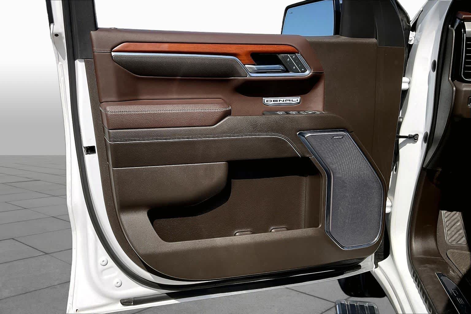 2023 GMC Sierra 1500 Denali White Frost Tricoat at Beck & Masten Kia