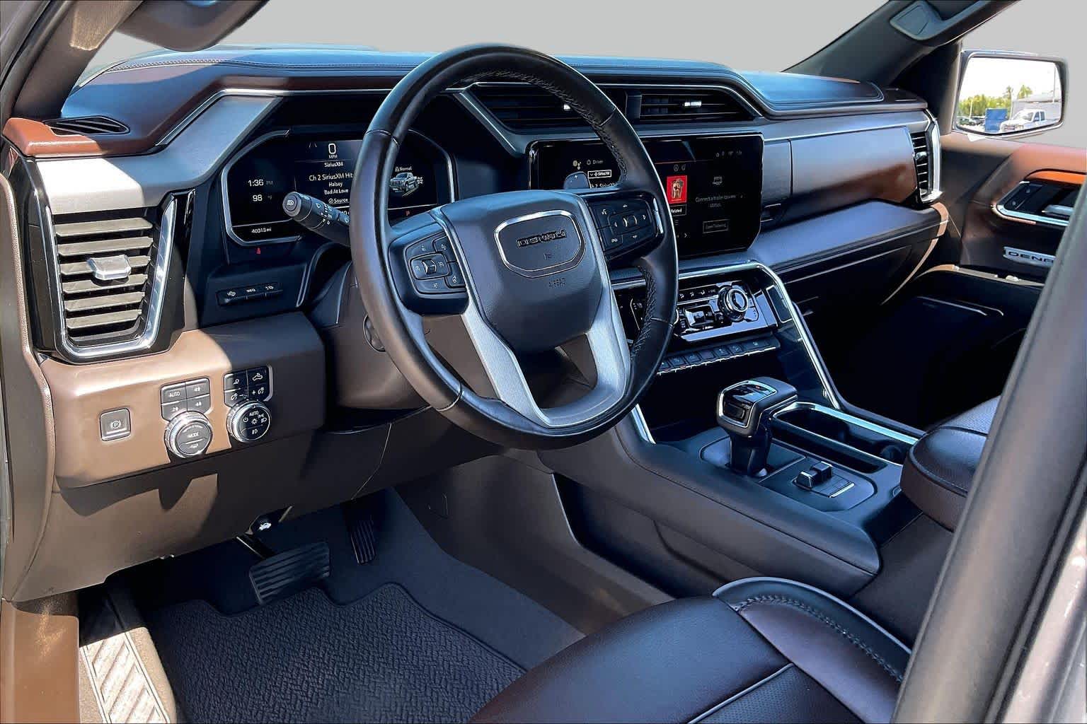 2023 GMC Sierra 1500 photo 18 of 35