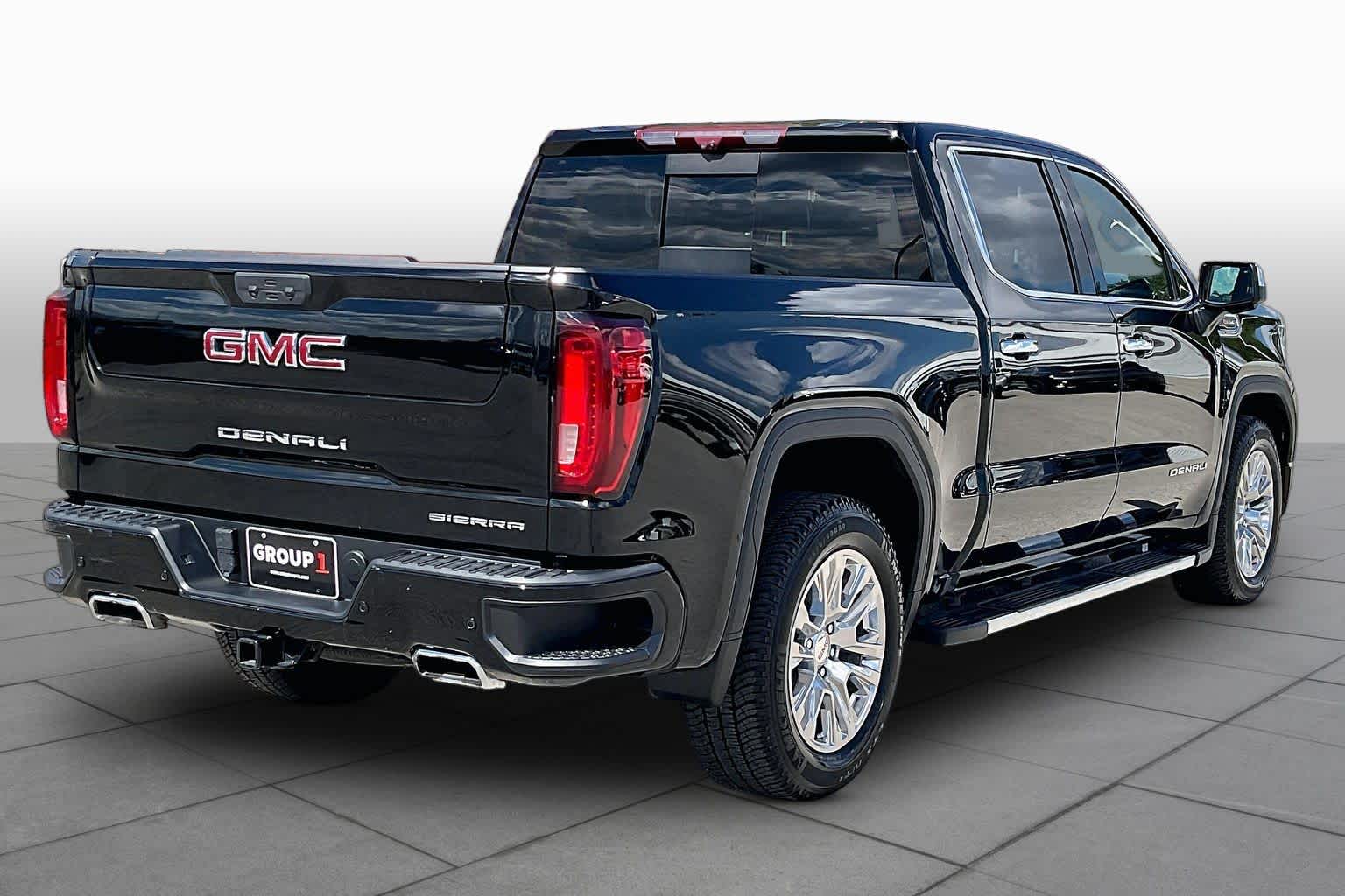 2024 GMC Sierra 1500 photo 13 of 35