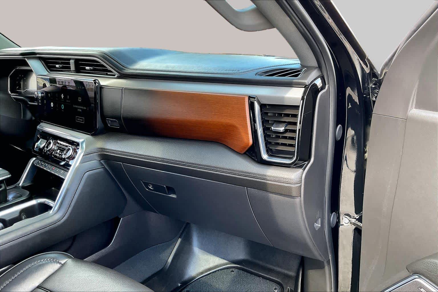 2024 GMC Sierra 1500 photo 19 of 35