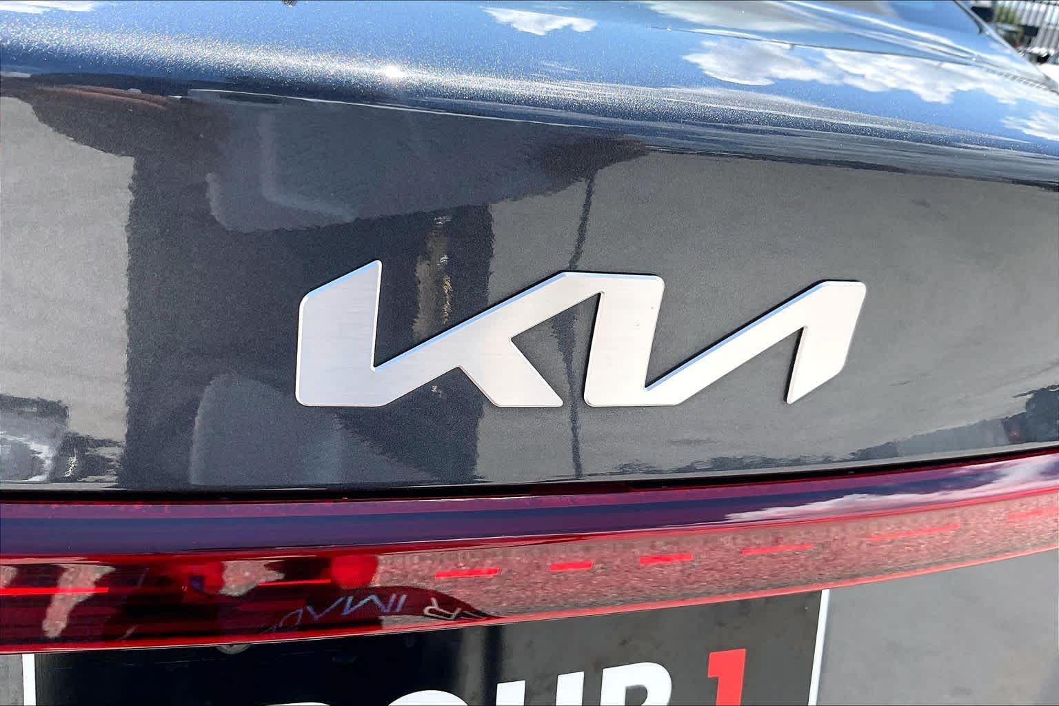 2022 Kia Forte LXS Gravity Gray at Beck & Masten Kia