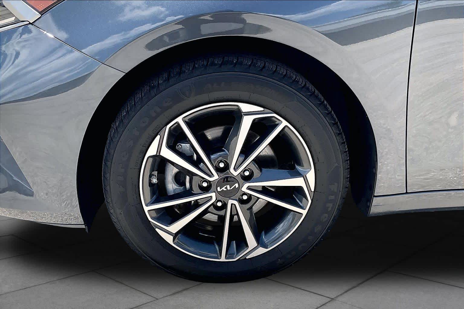 2022 Kia Forte LXS Gravity Gray at Beck & Masten Kia