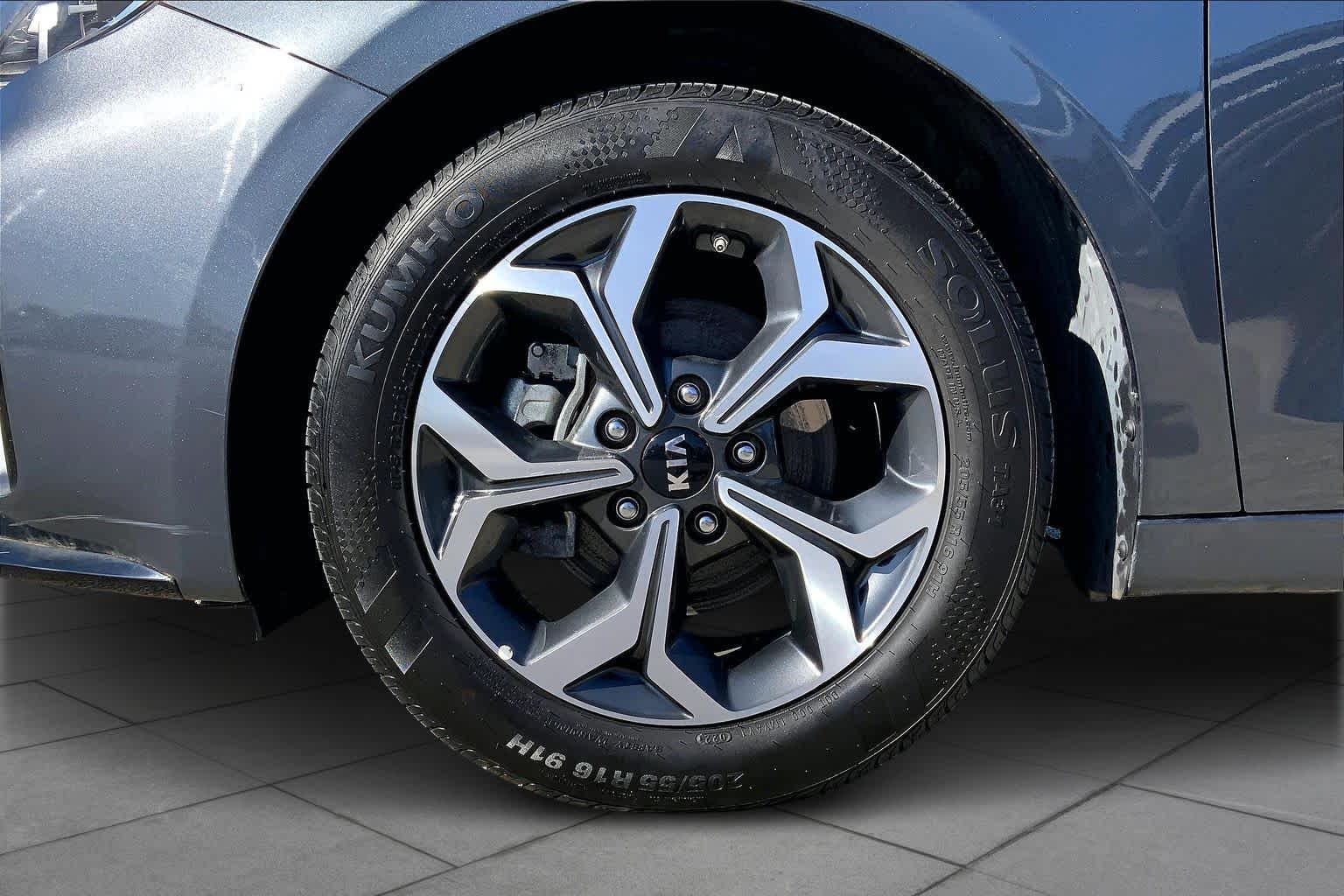 2021 Kia Forte LXS Gravity Gray at HGreg Houston