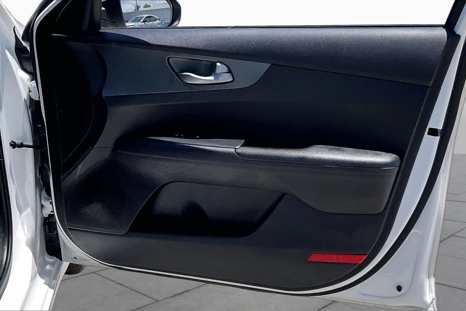 2021 Kia Forte LXS Clear White at HGreg Houston