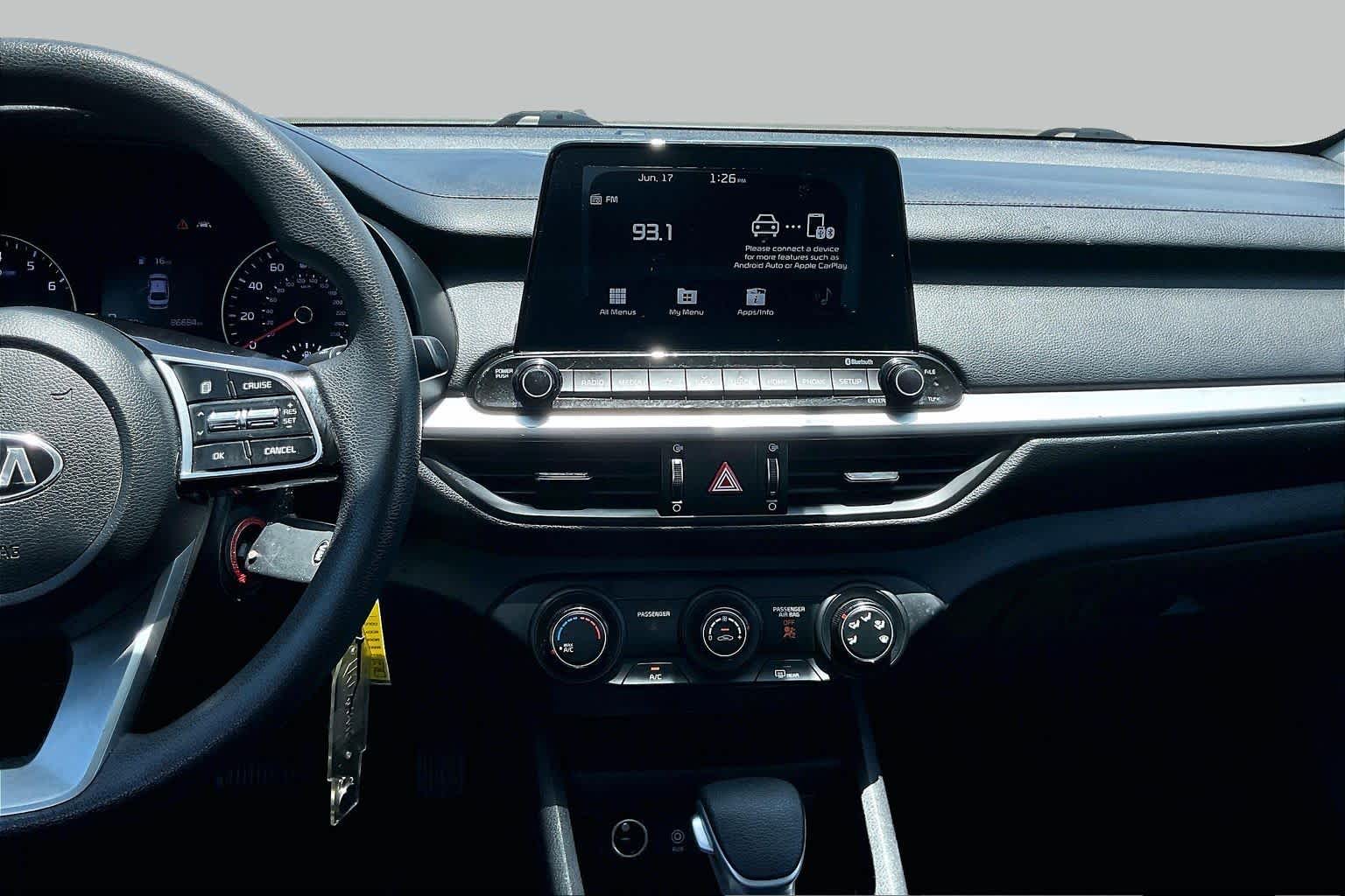 2021 Kia Forte LXS Clear White at HGreg Houston