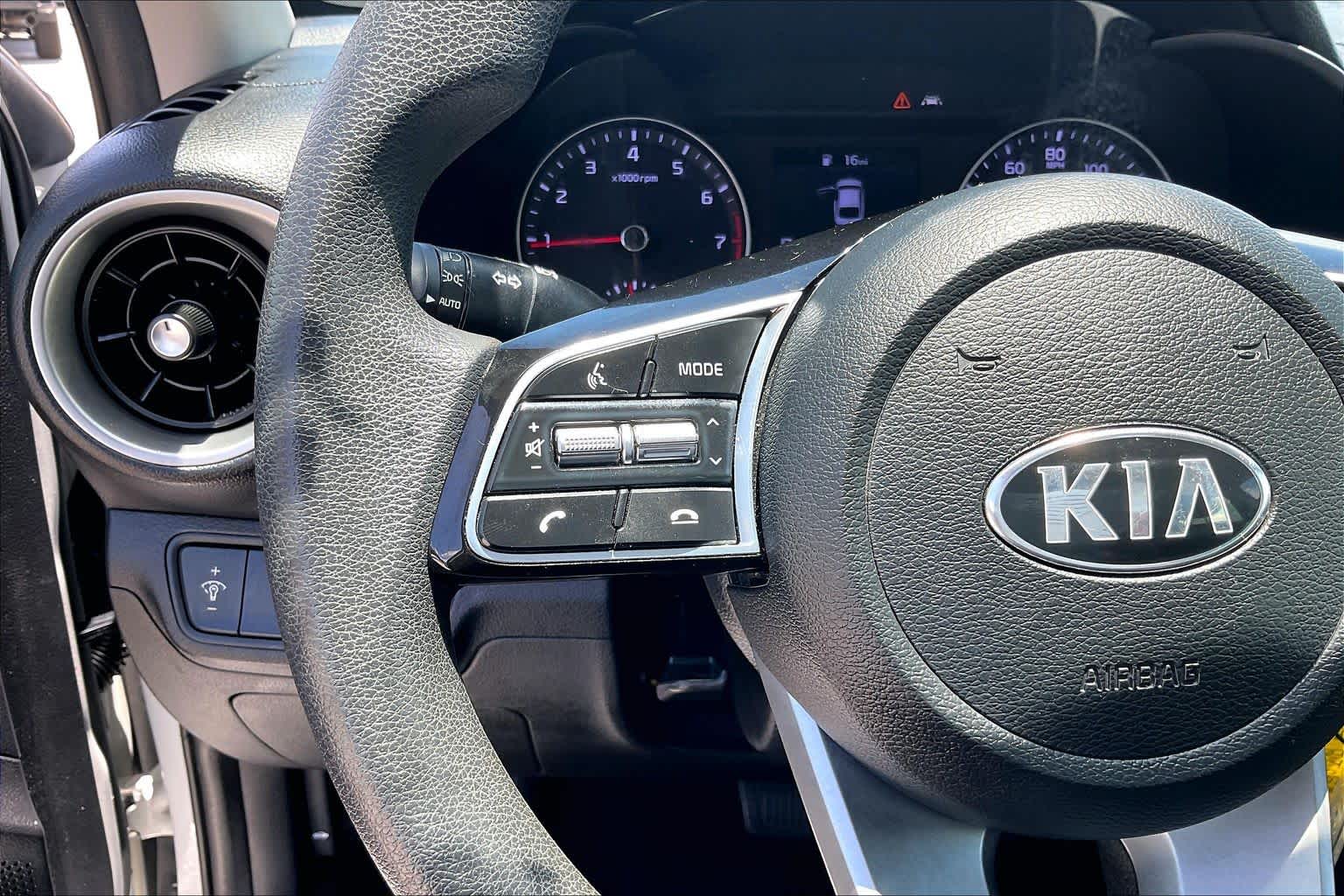 2021 Kia Forte LXS Clear White at HGreg Houston