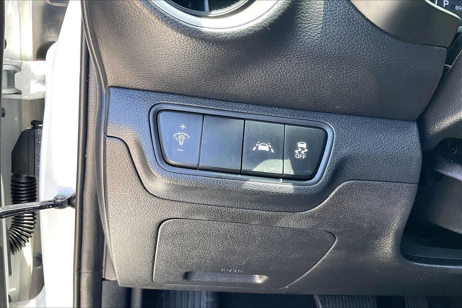 2021 Kia Forte LXS Clear White at HGreg Houston