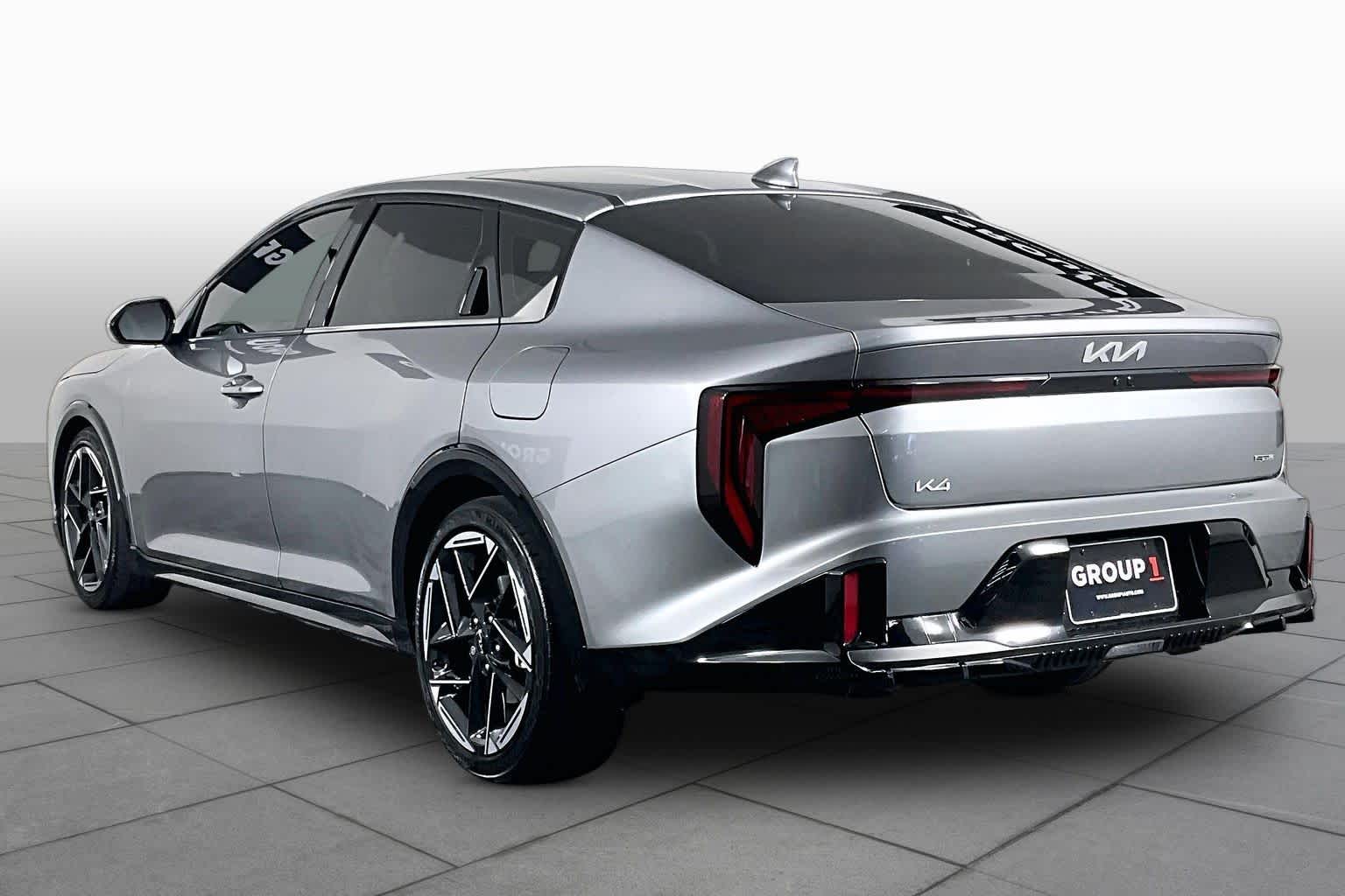 2025 Kia K4 GT-Line - 11