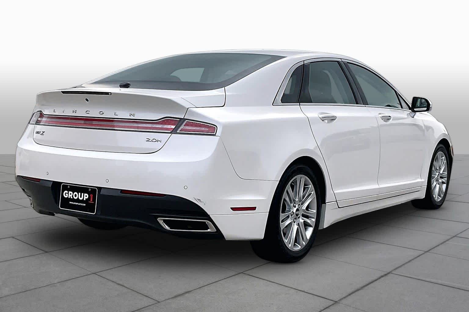 2016 Lincoln MKZ Hybrid White Platinum Metallic Tri-Coat at Davis Chevrolet
