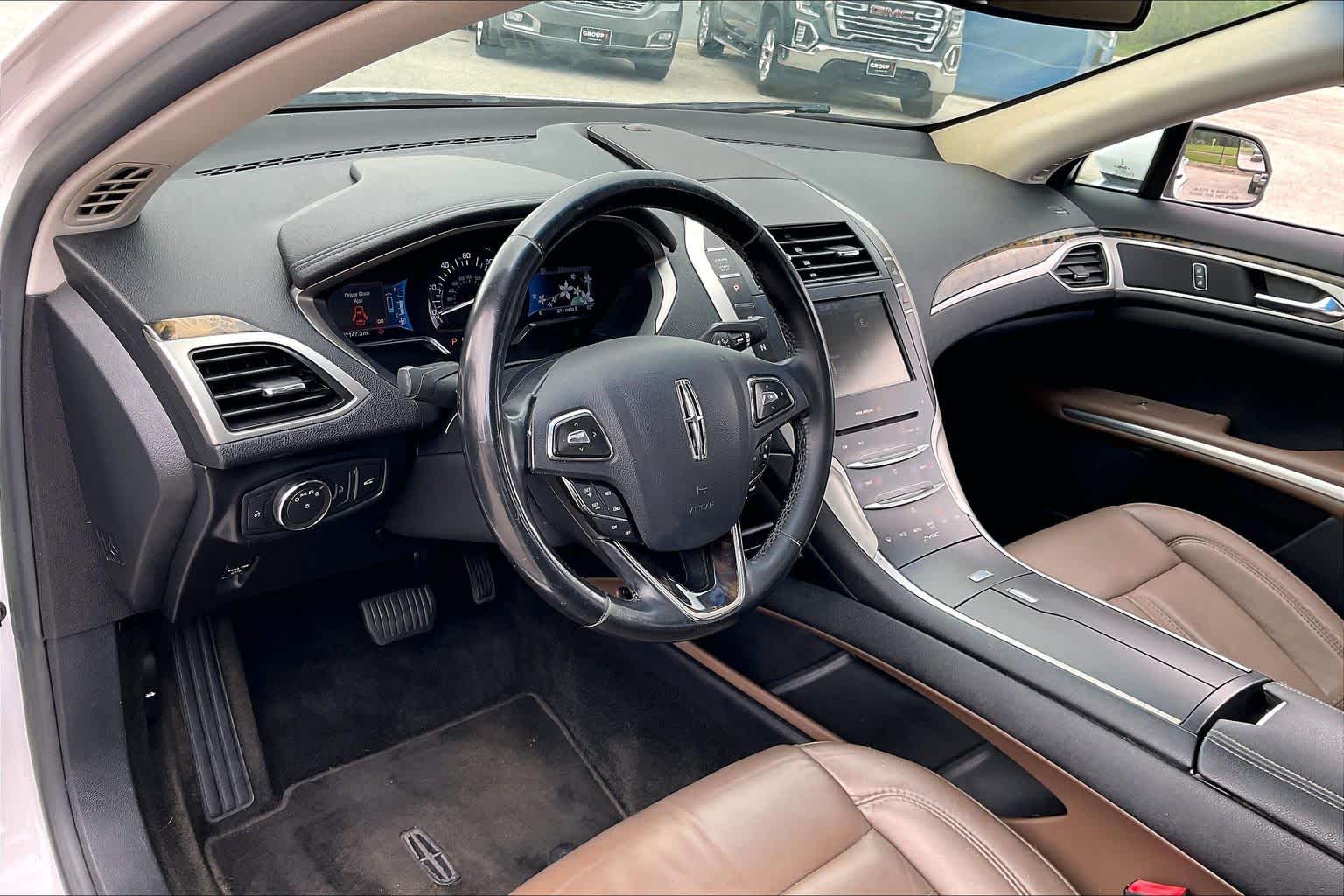 2016 Lincoln MKZ Hybrid White Platinum Metallic Tri-Coat at Davis Chevrolet
