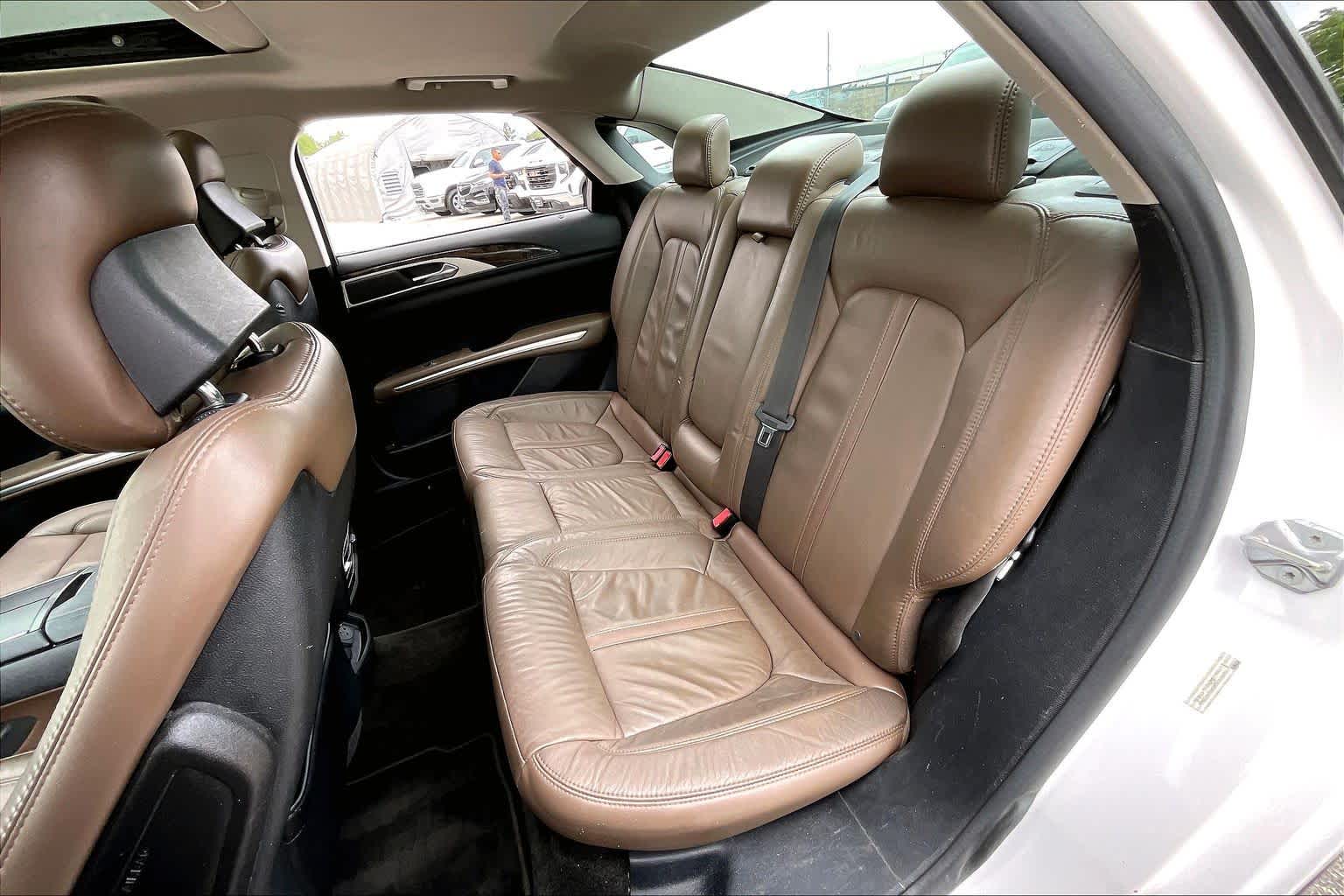 2016 Lincoln MKZ Hybrid White Platinum Metallic Tri-Coat at Davis Chevrolet