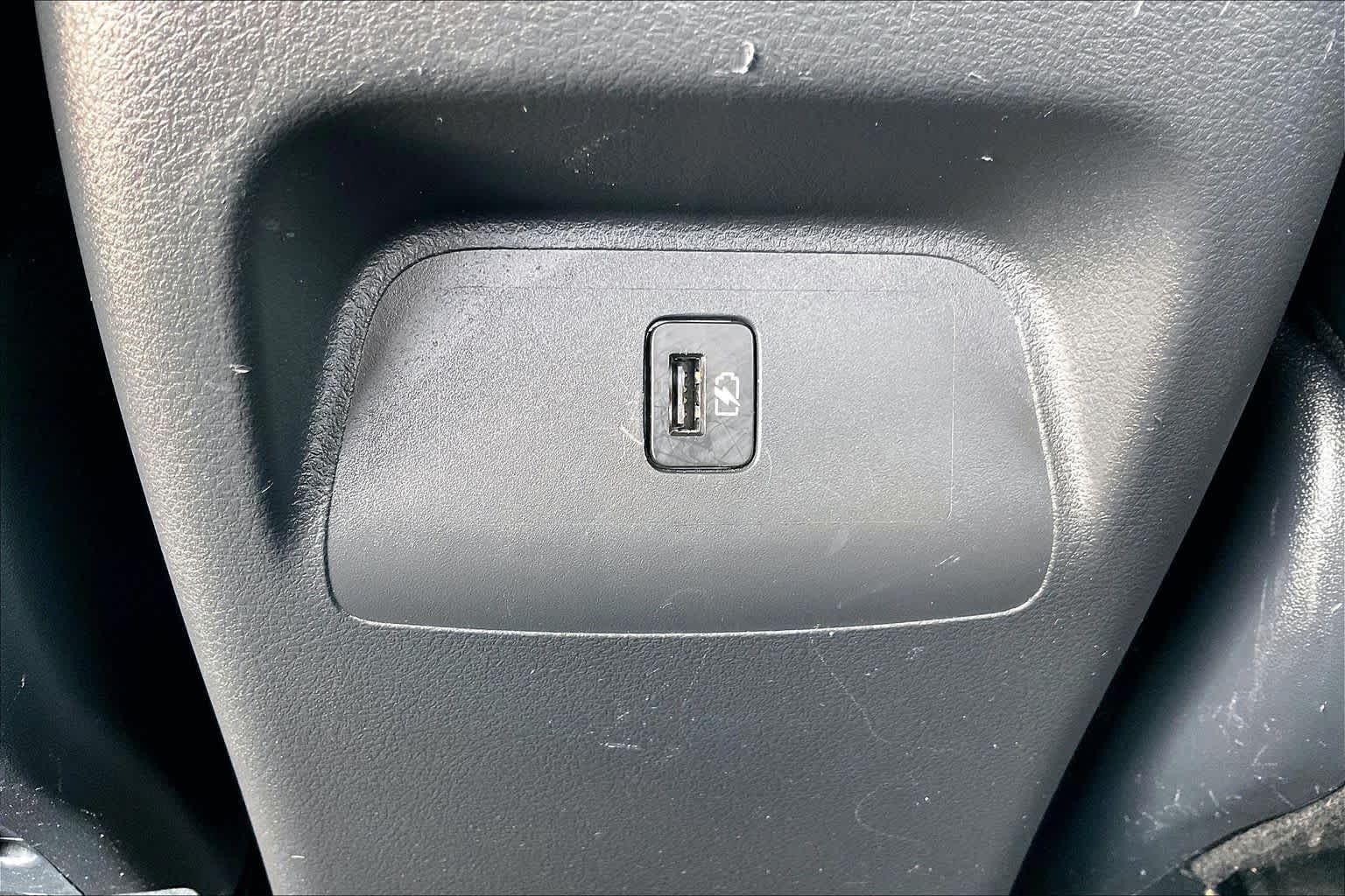 2025 Nissan Sentra SR Aspen White Tricoat/Super Black at Texan GMC Buick