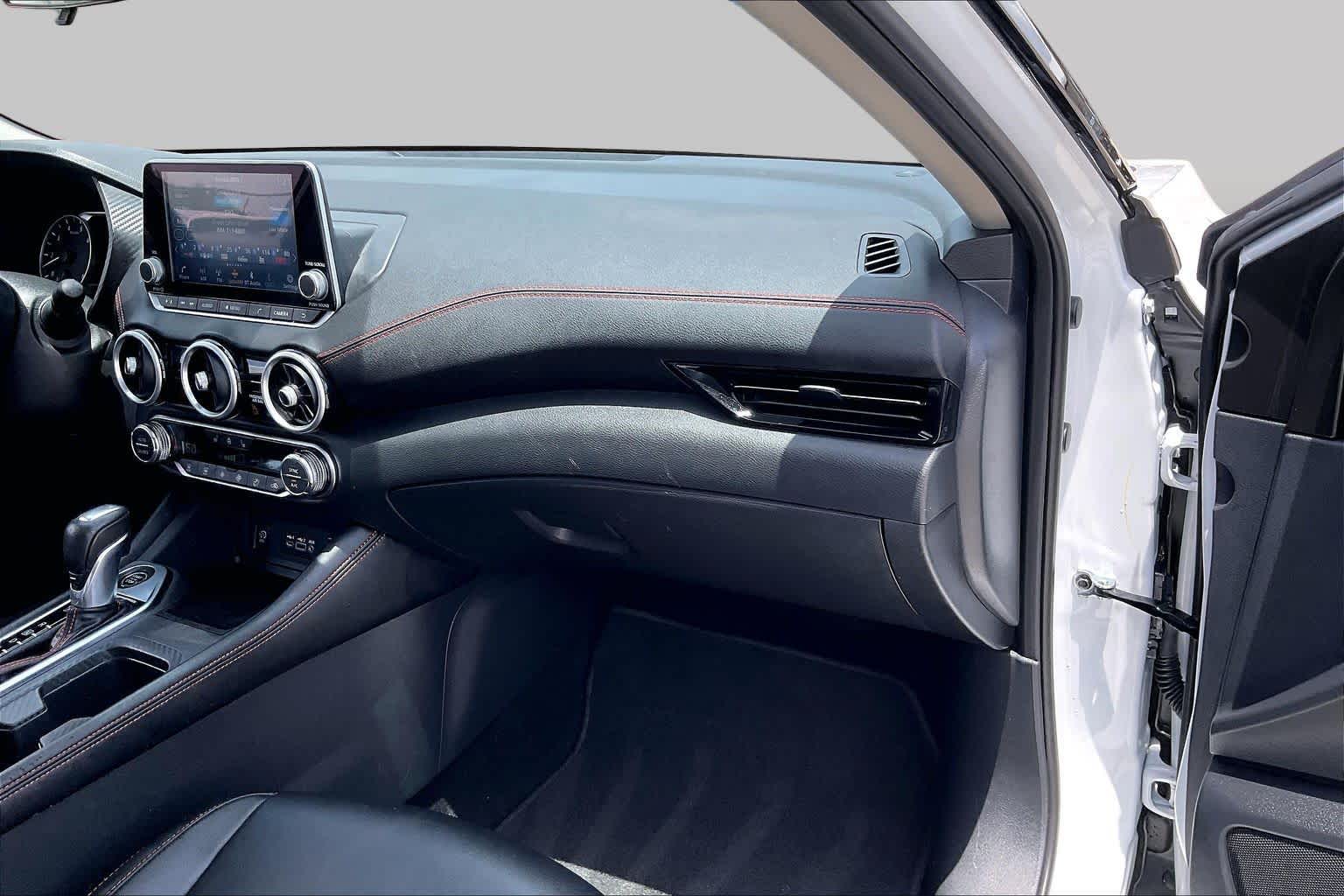 2025 Nissan Sentra SR Aspen White Tricoat/Super Black at Texan GMC Buick