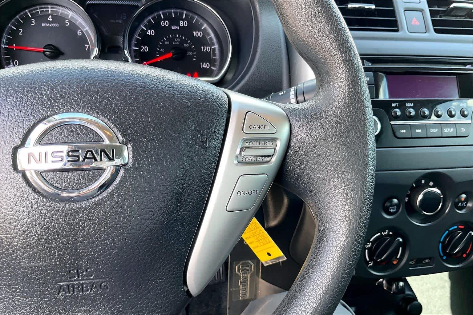 2018 Nissan Versa Sedan photo 24 of 33
