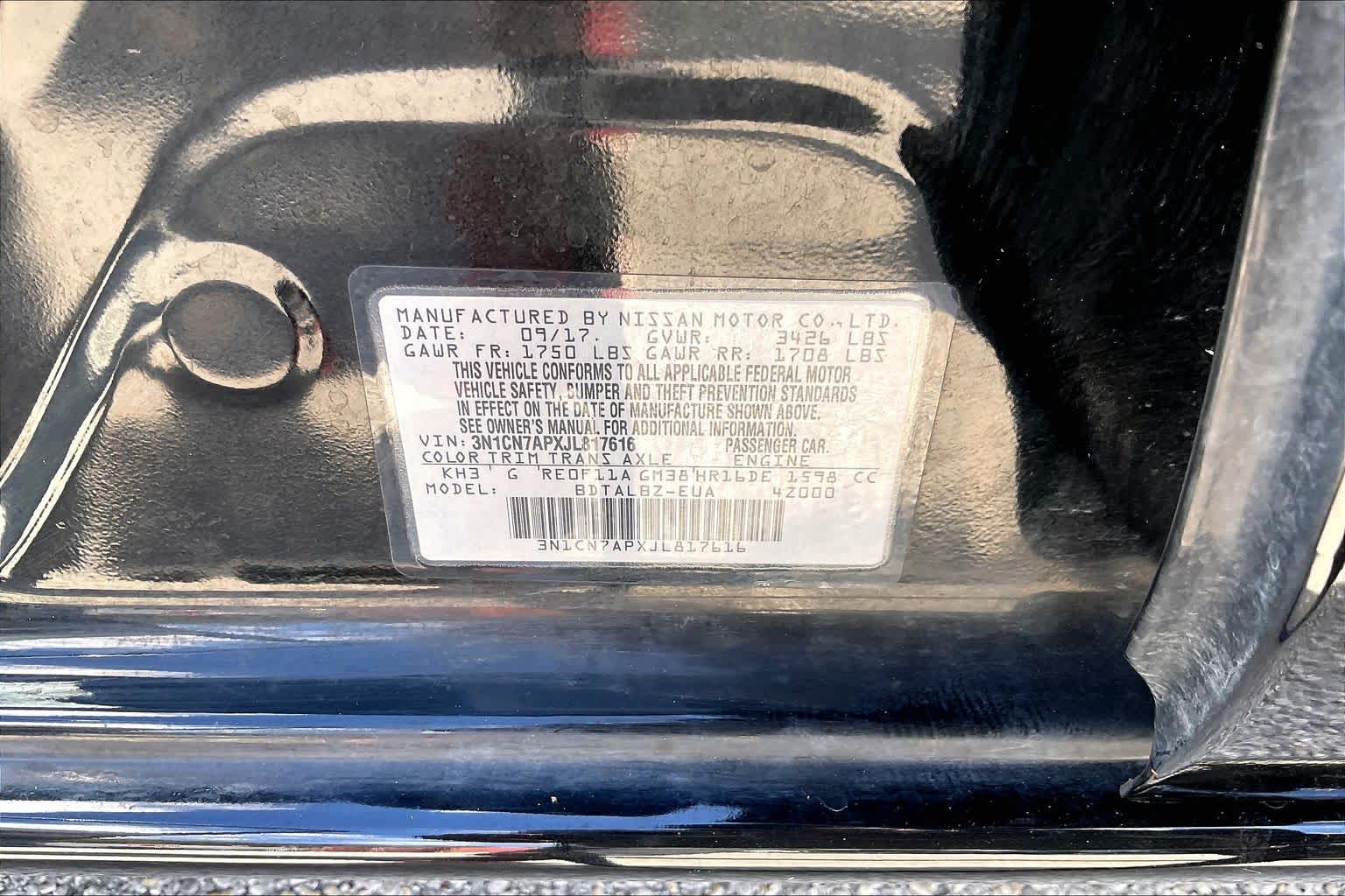 2018 Nissan Versa Sedan photo 33 of 33