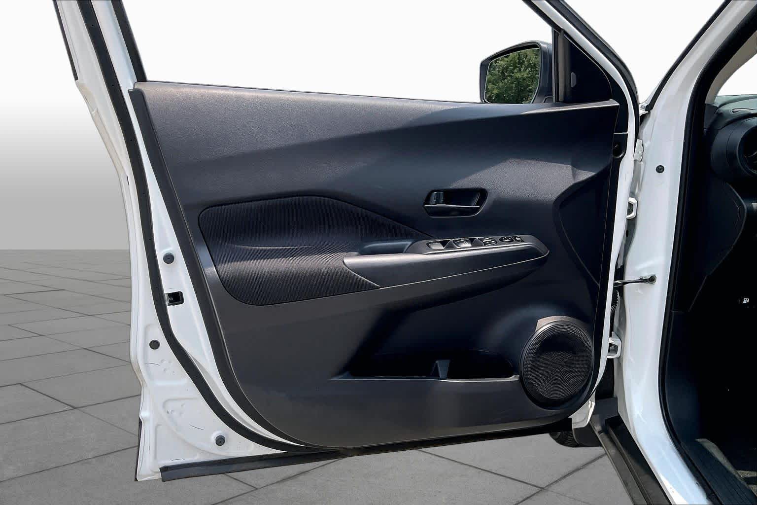 2024 Nissan Kicks S Fresh Powder at Sterling McCall Nissan
