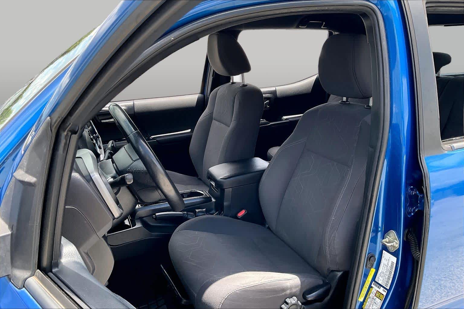 2018 Toyota Tacoma TRD Sport Blazing Blue Pearl at AutoNation USA Katy