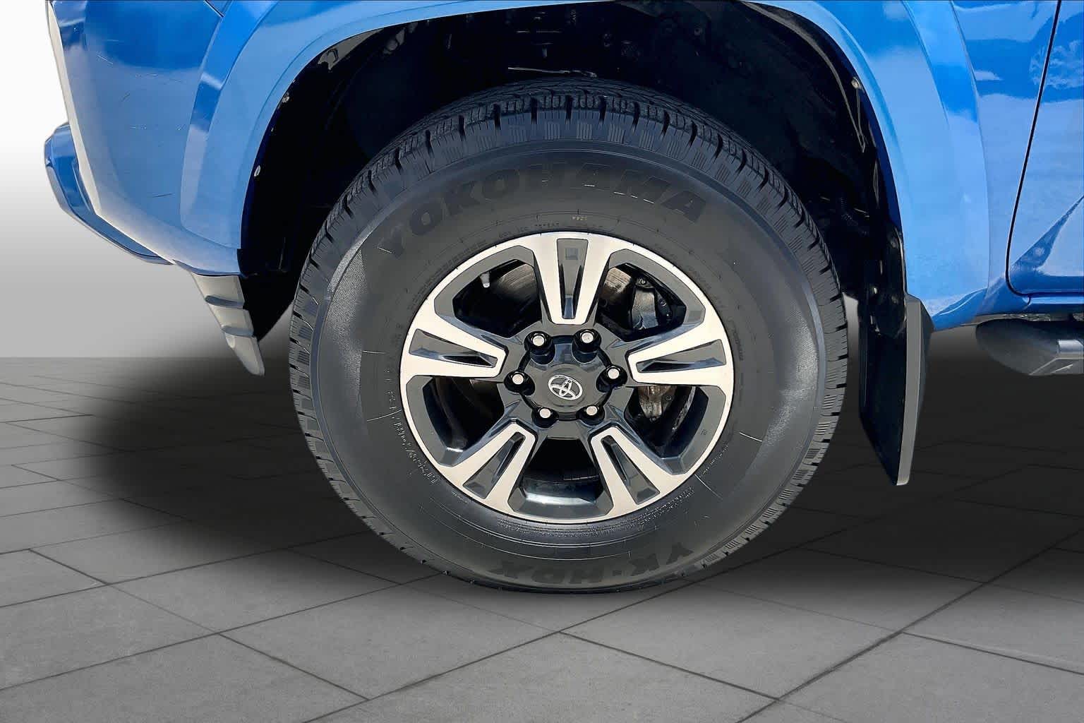2018 Toyota Tacoma TRD Sport Blazing Blue Pearl at AutoNation USA Katy