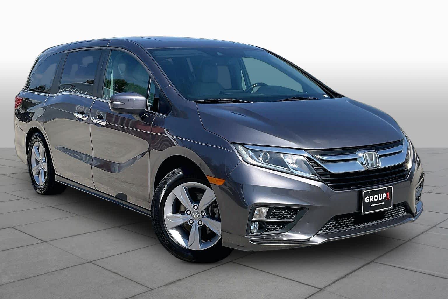 2019 Honda Odyssey photo 3 of 33