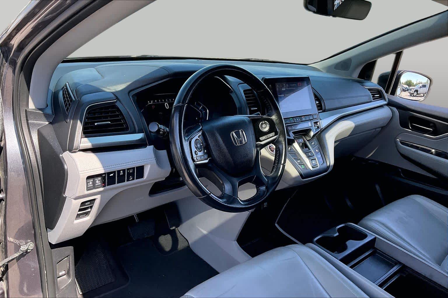 2019 Honda Odyssey photo 16 of 33