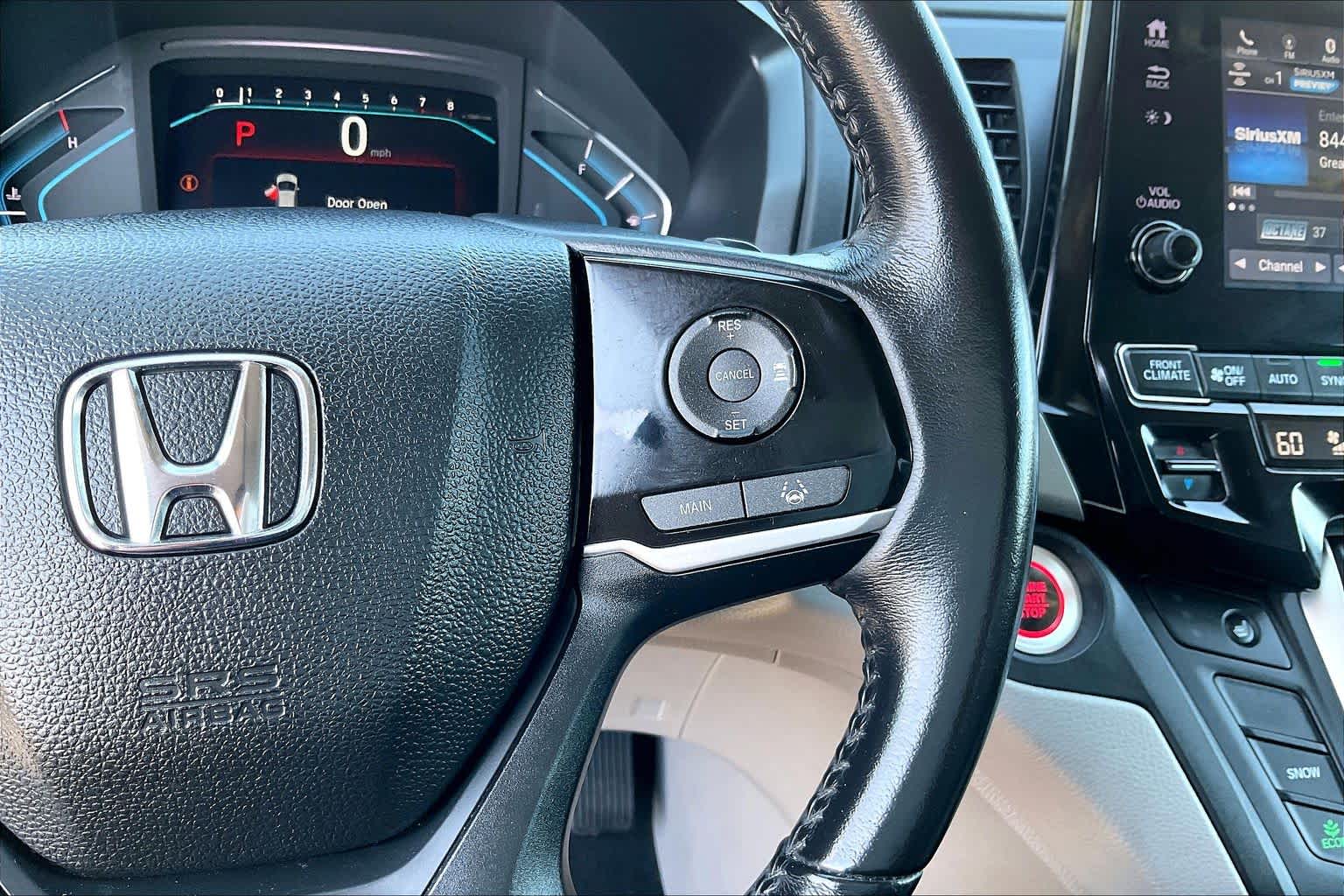 2019 Honda Odyssey photo 23 of 33