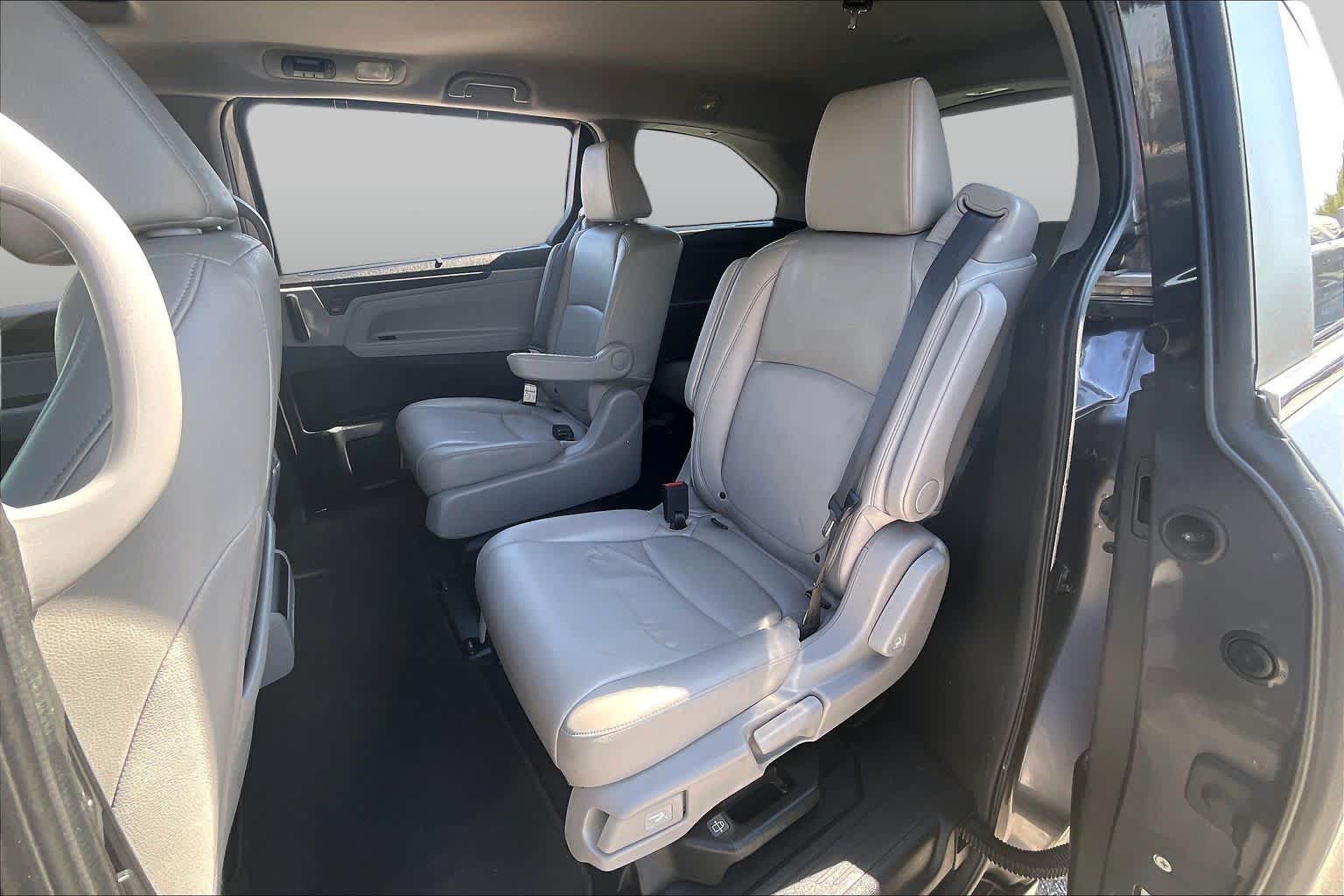 2019 Honda Odyssey photo 18 of 33