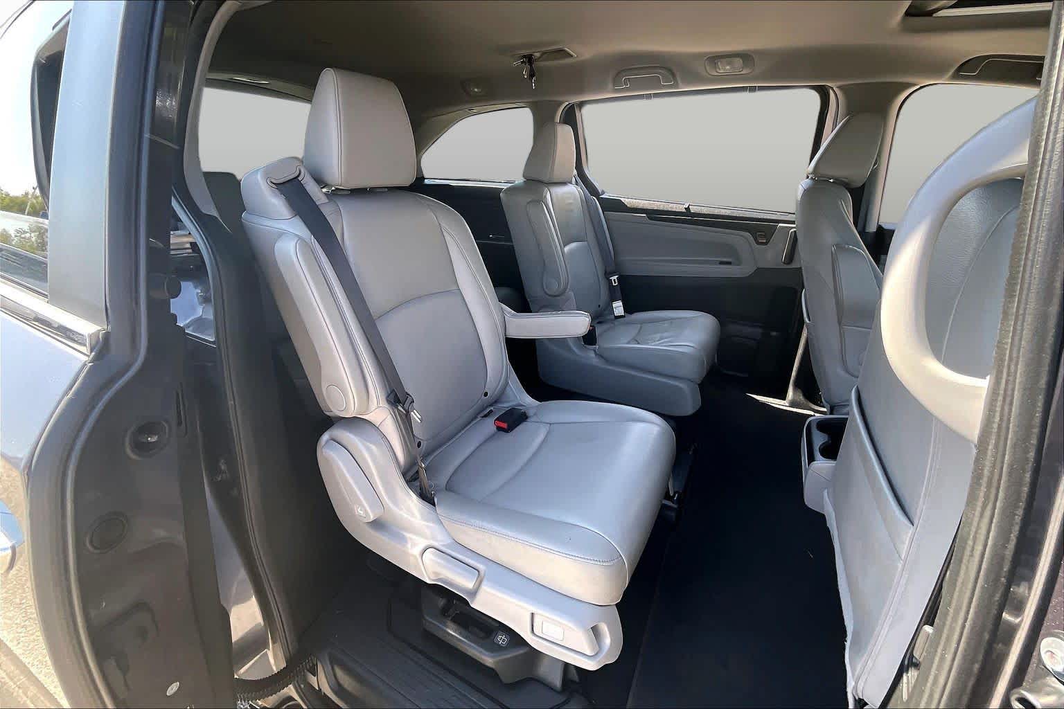 2019 Honda Odyssey photo 19 of 33