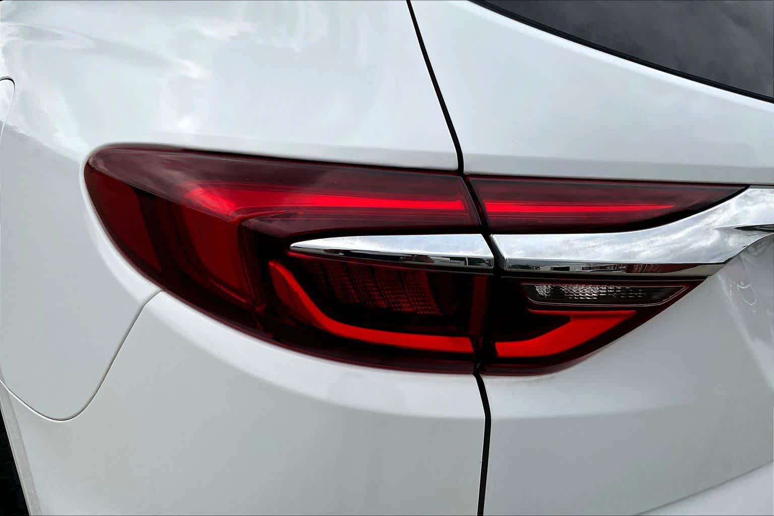 2019 Buick Enclave Essence Summit White at Group 1 GMC Buick South