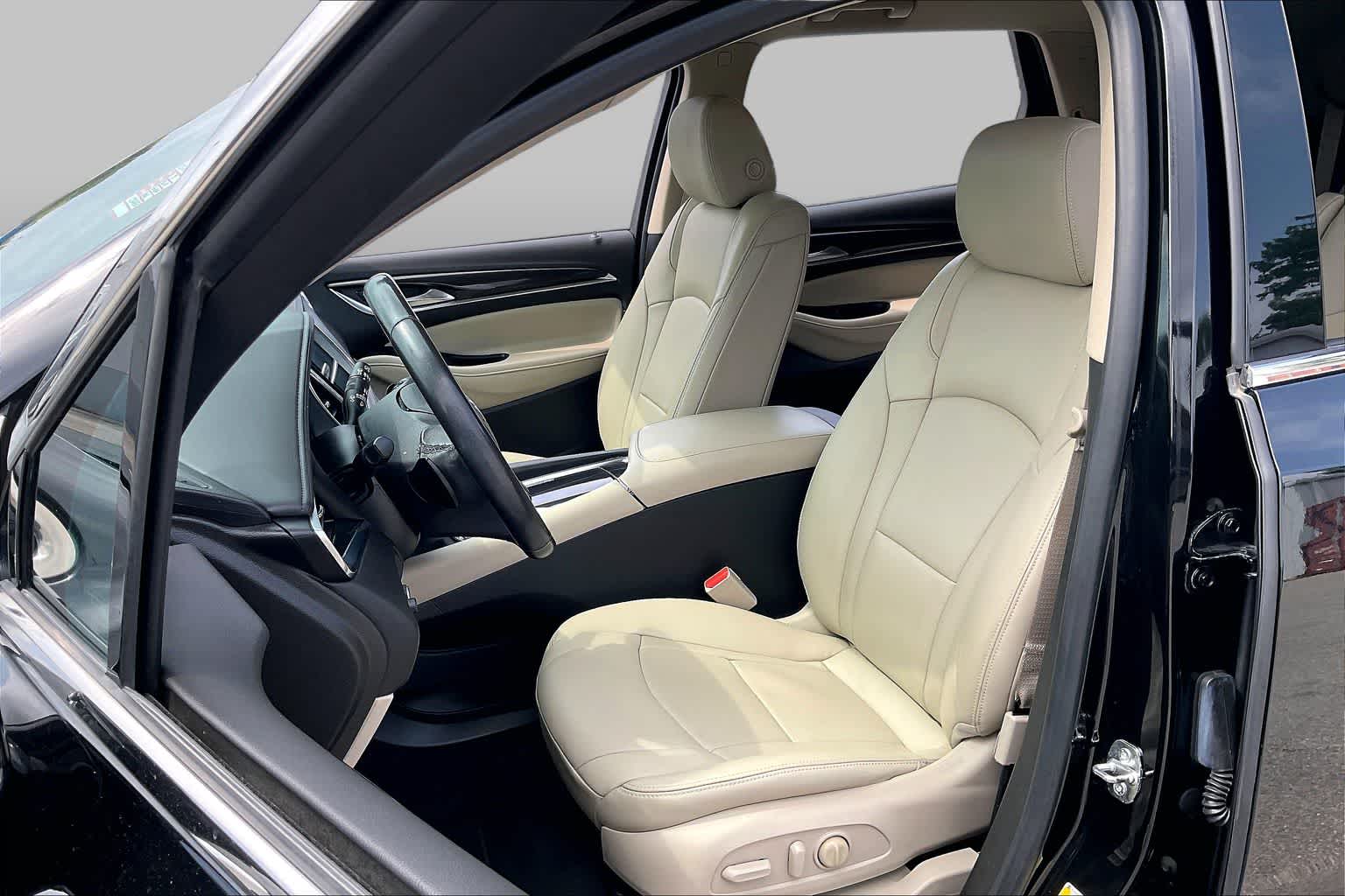 2019 Buick Enclave Essence - 7