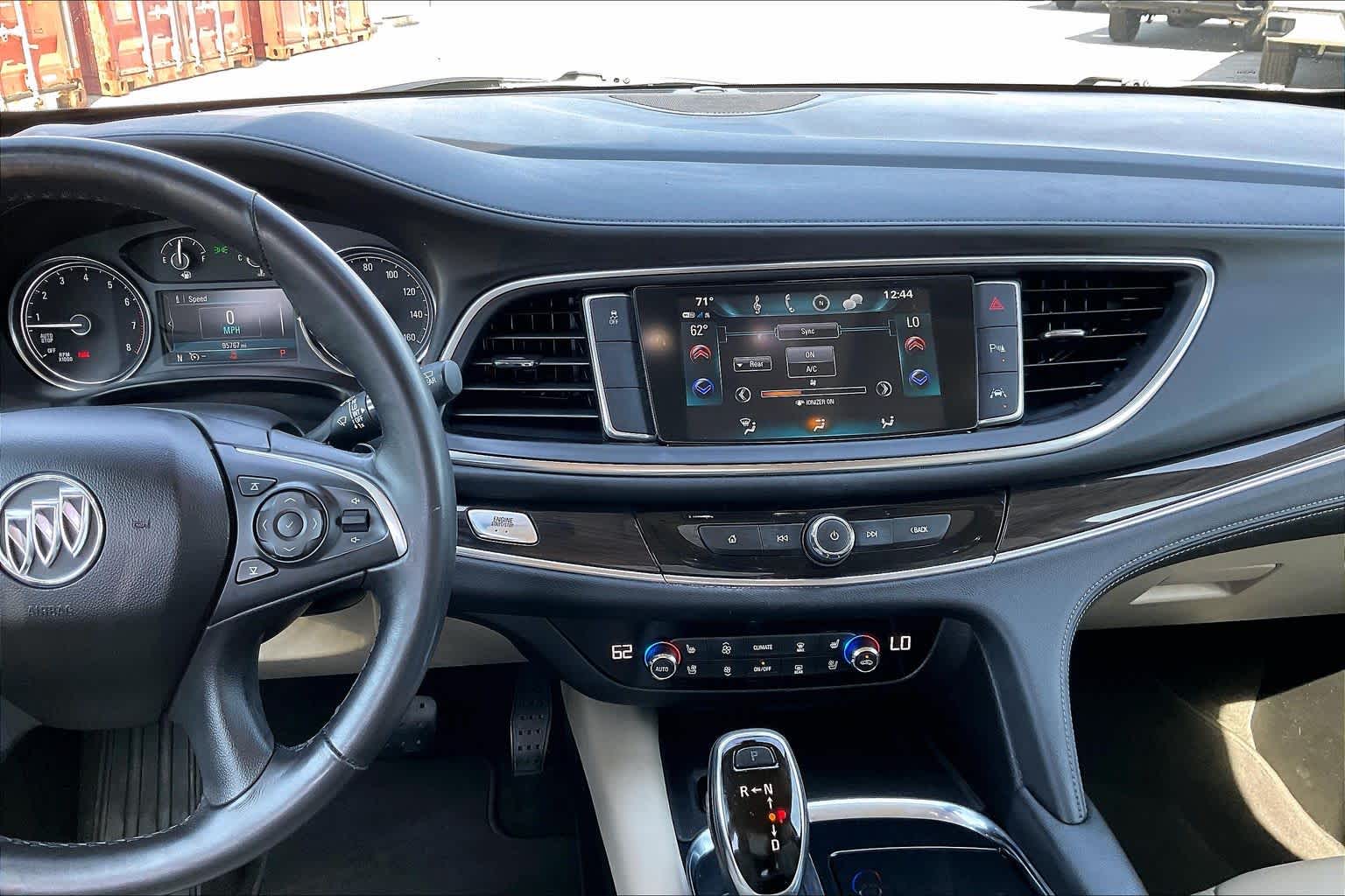 2019 Buick Enclave Premium - 6