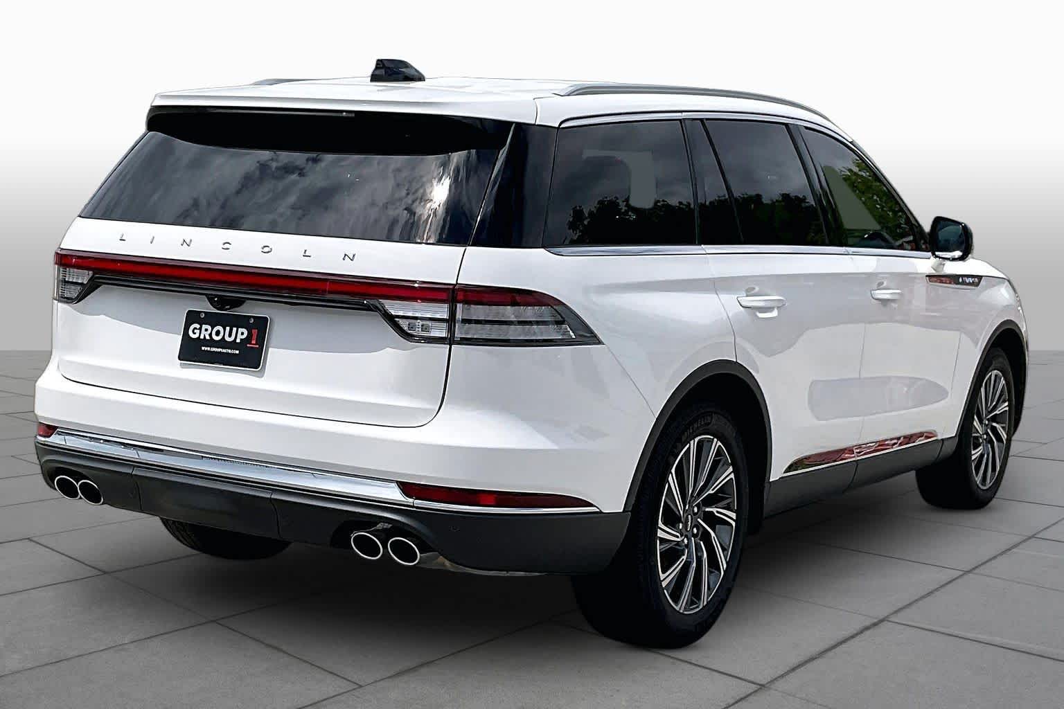 2026 Lincoln Aviator Premiere - 11