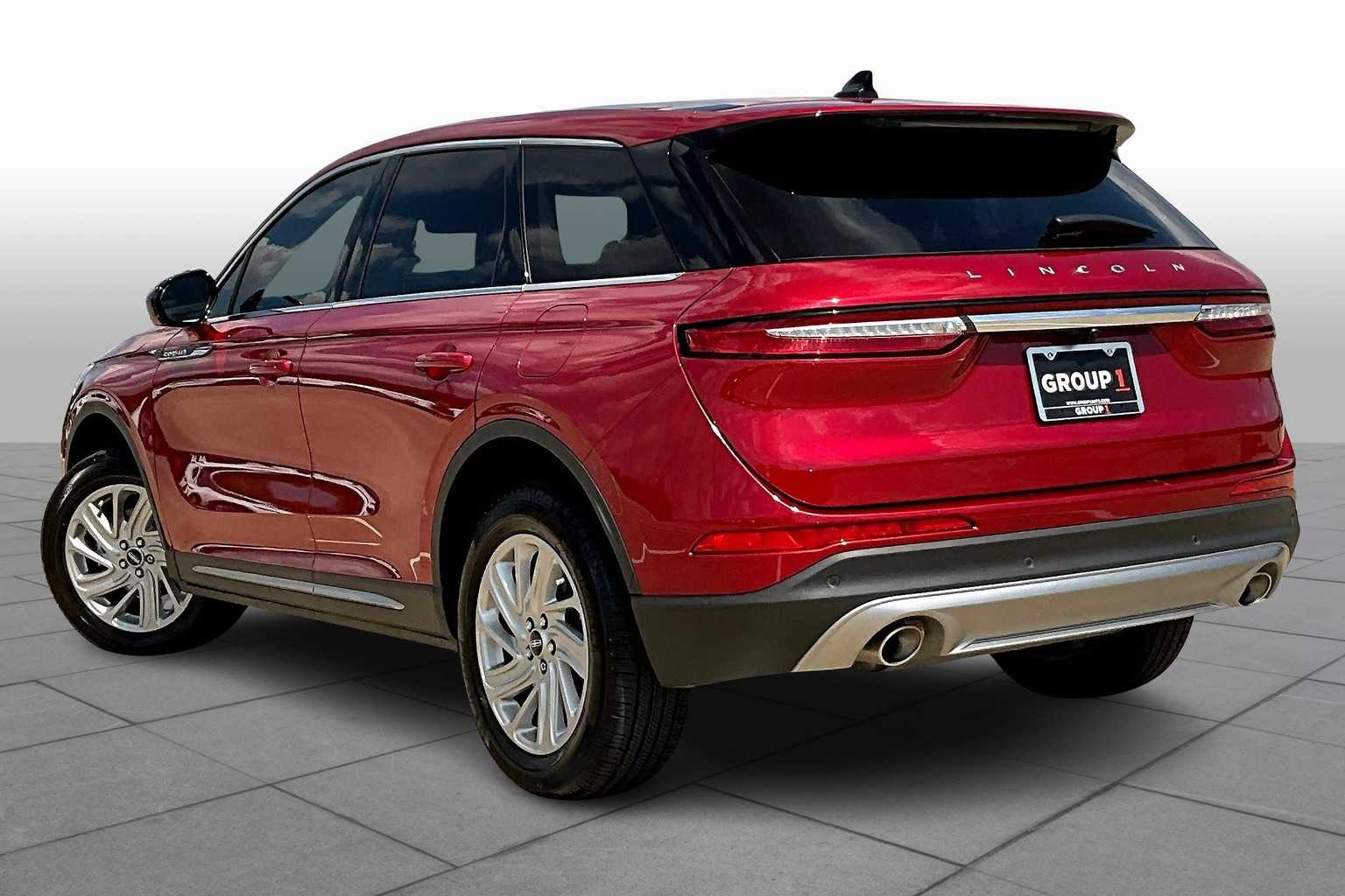 2024 Lincoln Corsair Premiere Red Carpet Metallic Tinted Clearcoat at Baytown Ford