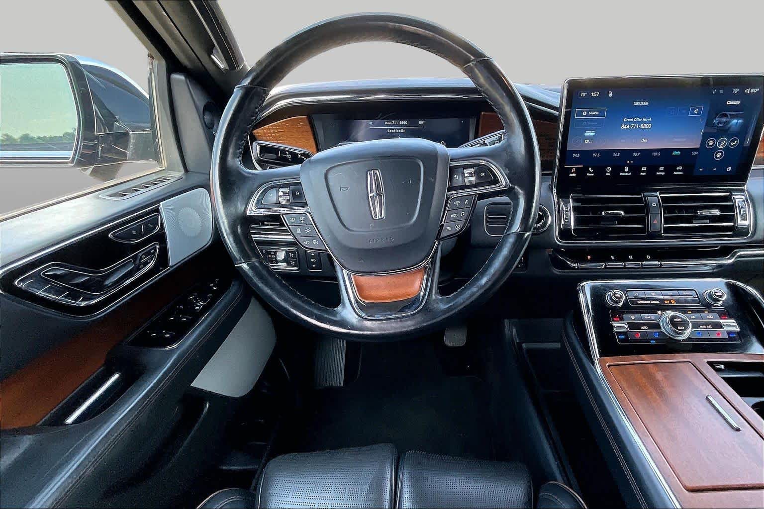 2022 Lincoln Navigator L photo 6 of 33