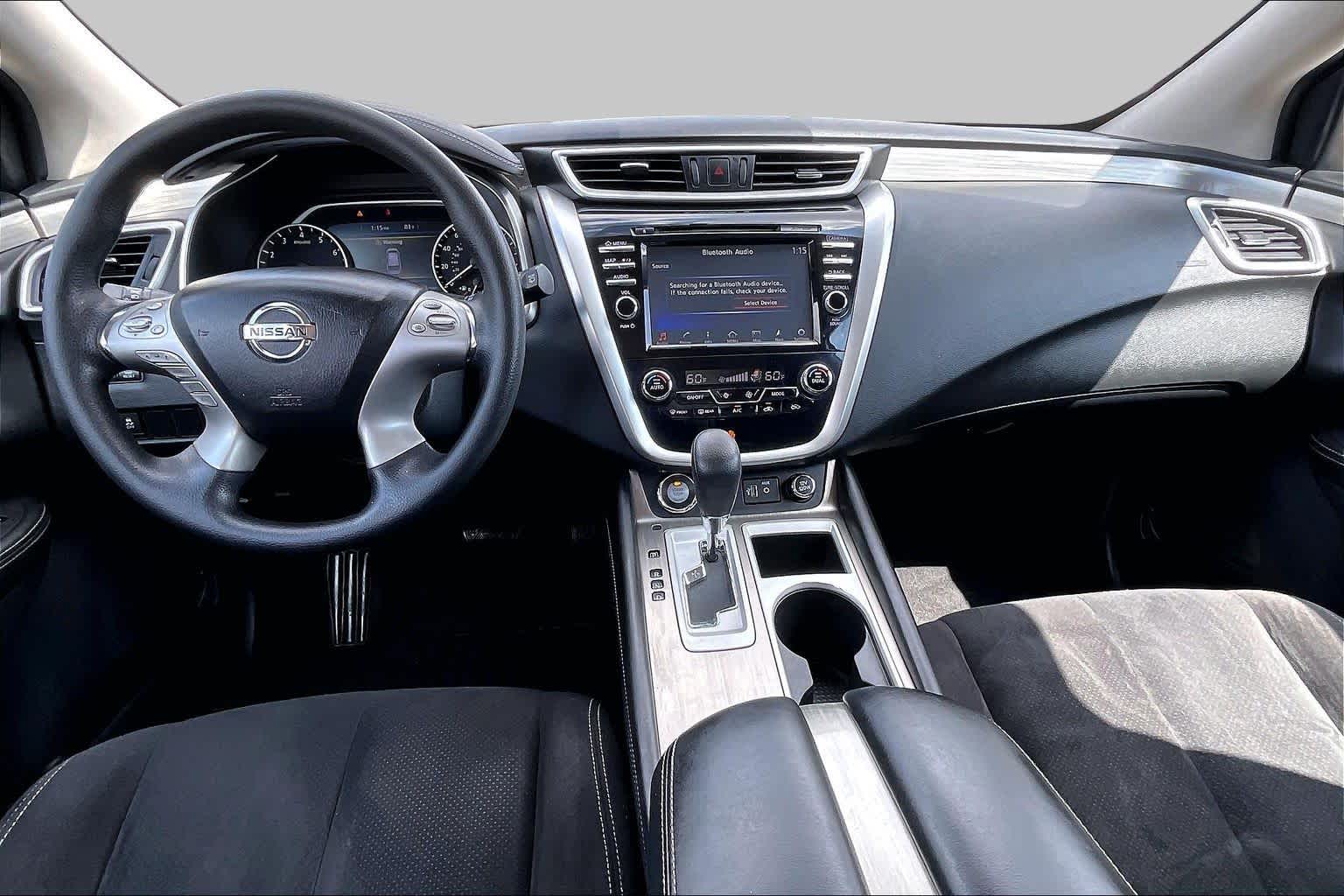 2018 Nissan Murano photo 14 of 33