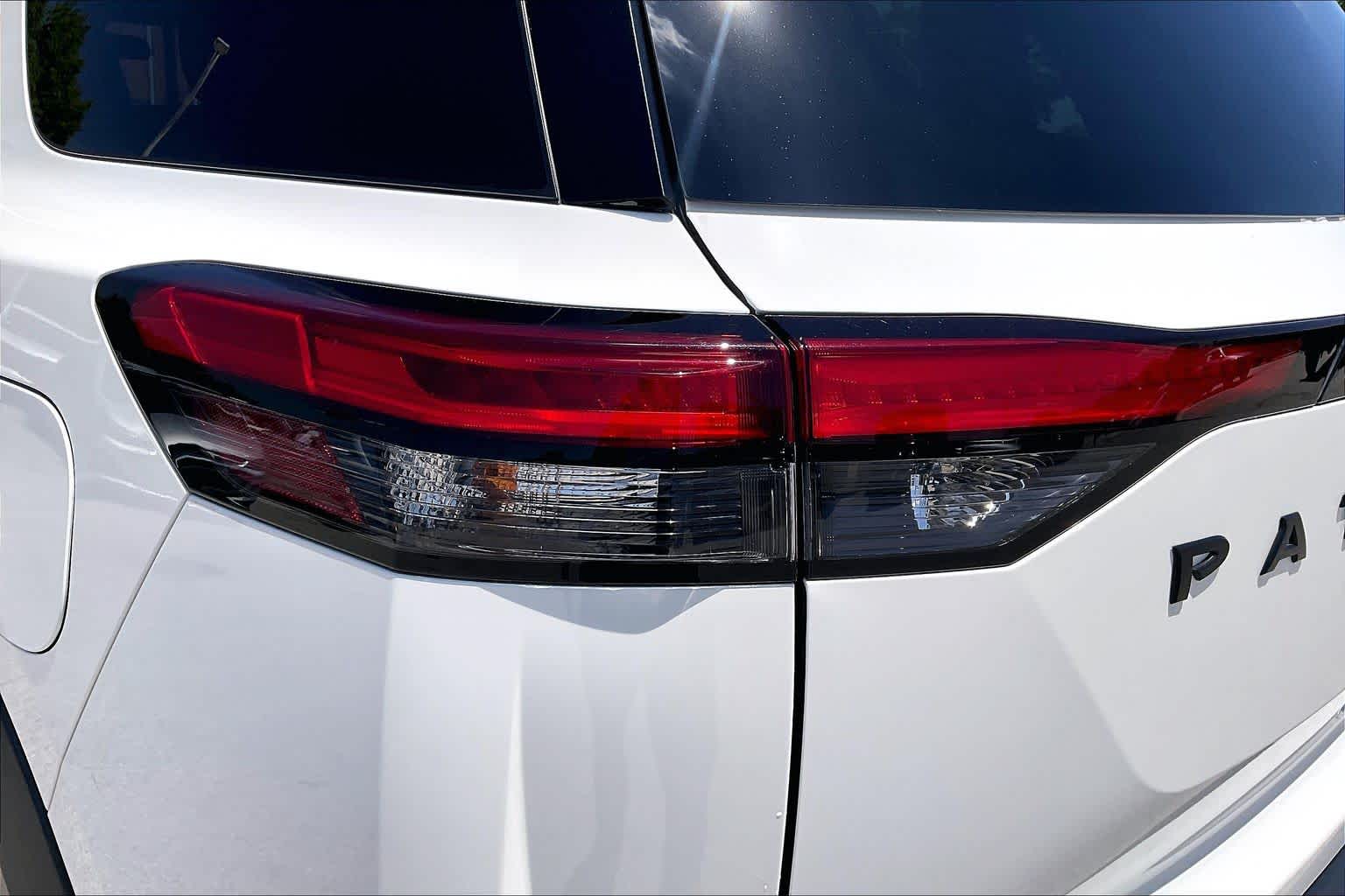 2025 Nissan Pathfinder Rock Creek Glacier White at Sterling McCall Nissan