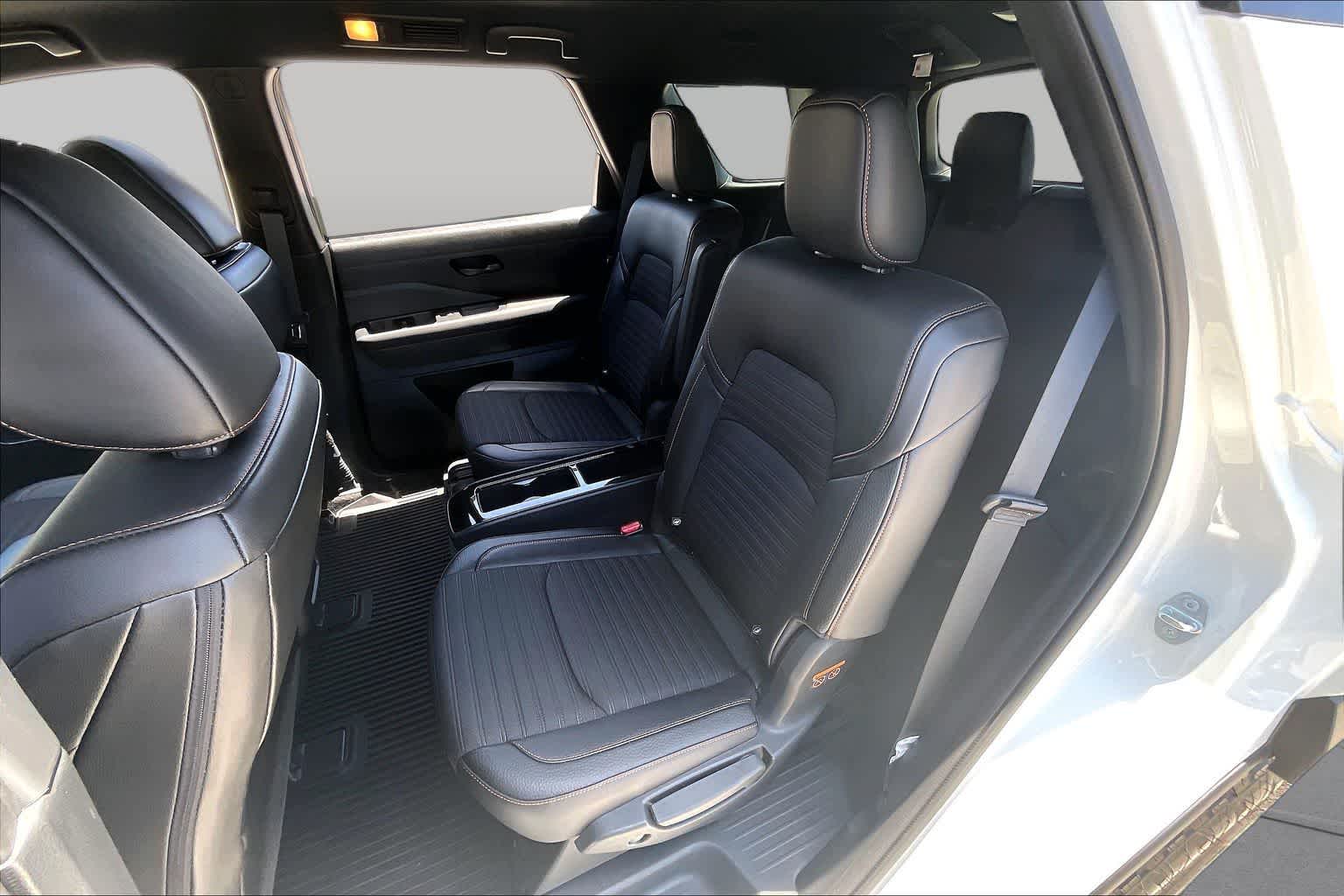 2025 Nissan Pathfinder Rock Creek Glacier White at Robbins Nissan