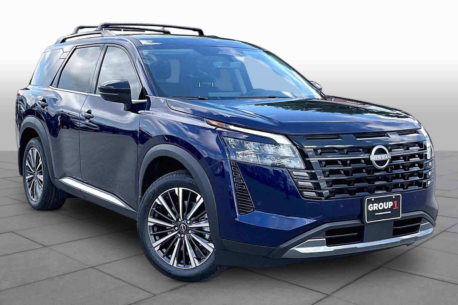 2026 Nissan Pathfinder Platinum Deep Ocean Blue Pearl at Sterling McCall Nissan