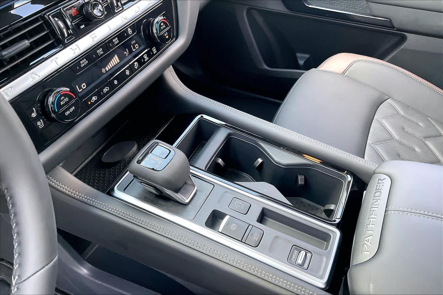 2026 Nissan Pathfinder Platinum Deep Ocean Blue Pearl at Sterling McCall Nissan