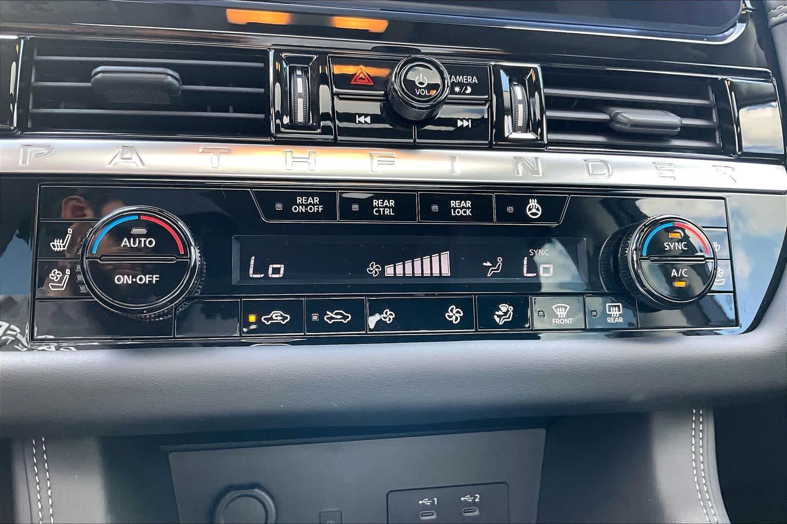 2026 Nissan Pathfinder Platinum Deep Ocean Blue Pearl at Sterling McCall Nissan