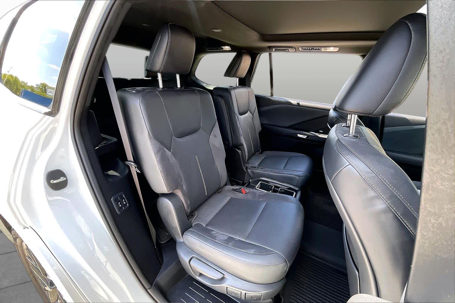 2024 Lexus TX 350 photo 17 of 31