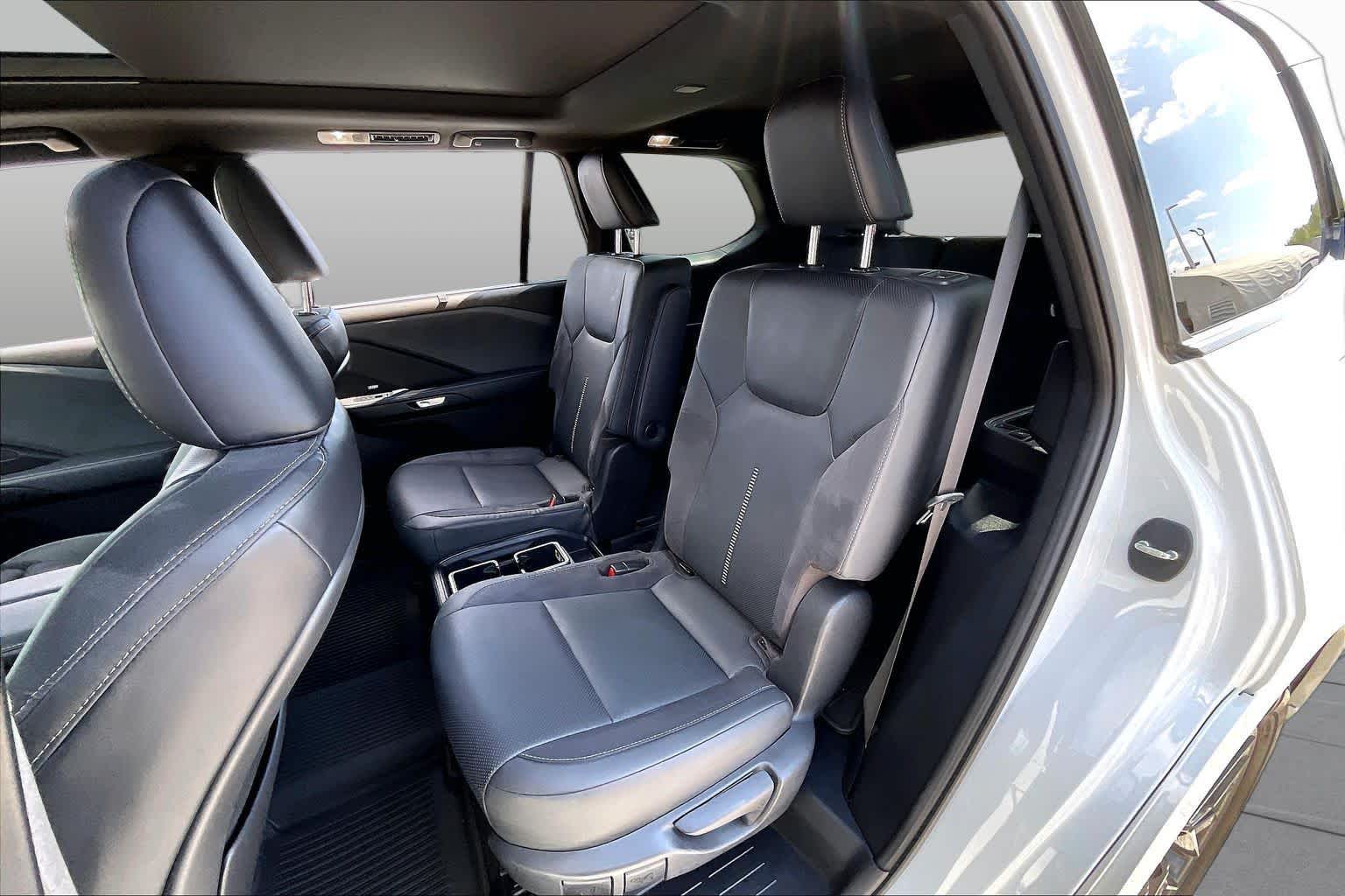 2024 Lexus TX 350 photo 16 of 31
