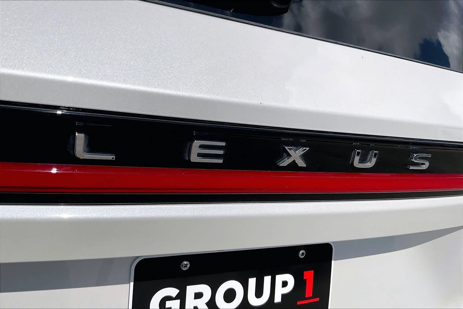 2024 Lexus TX 350 photo 27 of 31