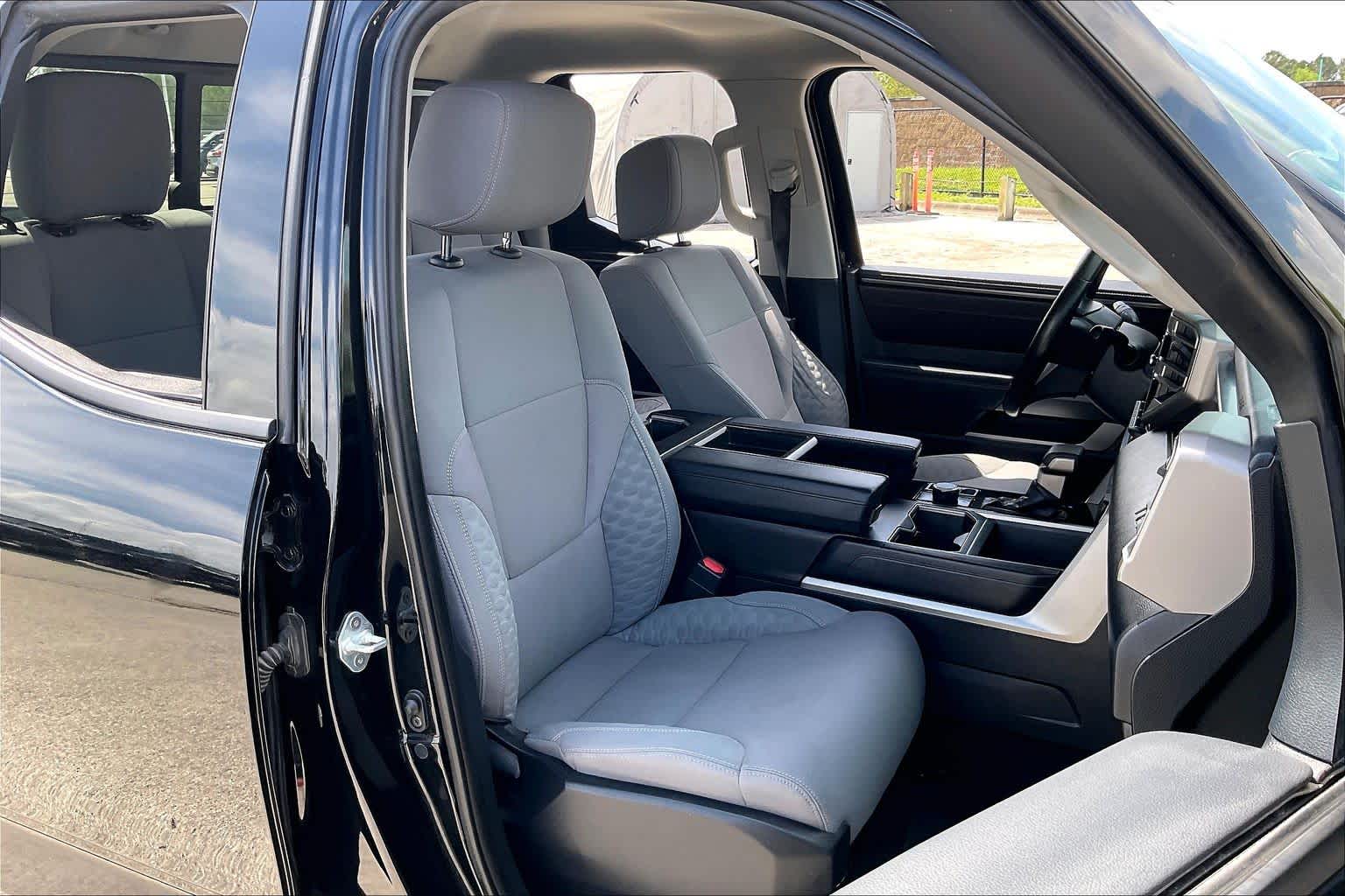 2023 Toyota Tundra SR5 - 8