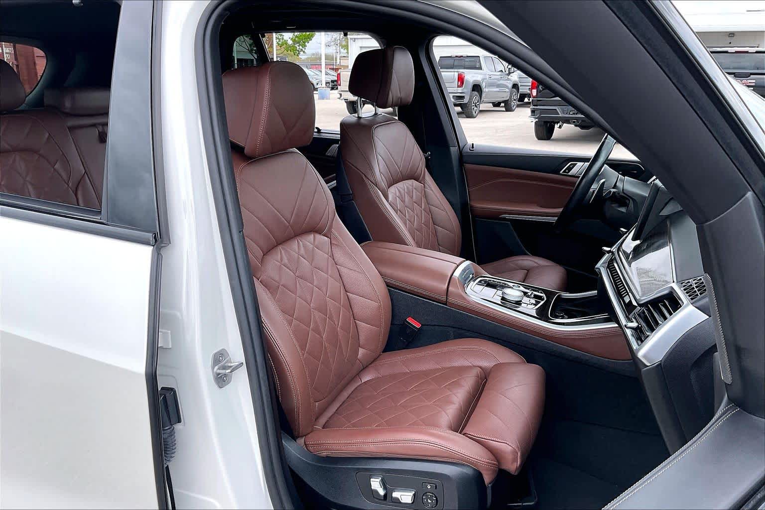 2024 BMW X5 M60i M60i - 8