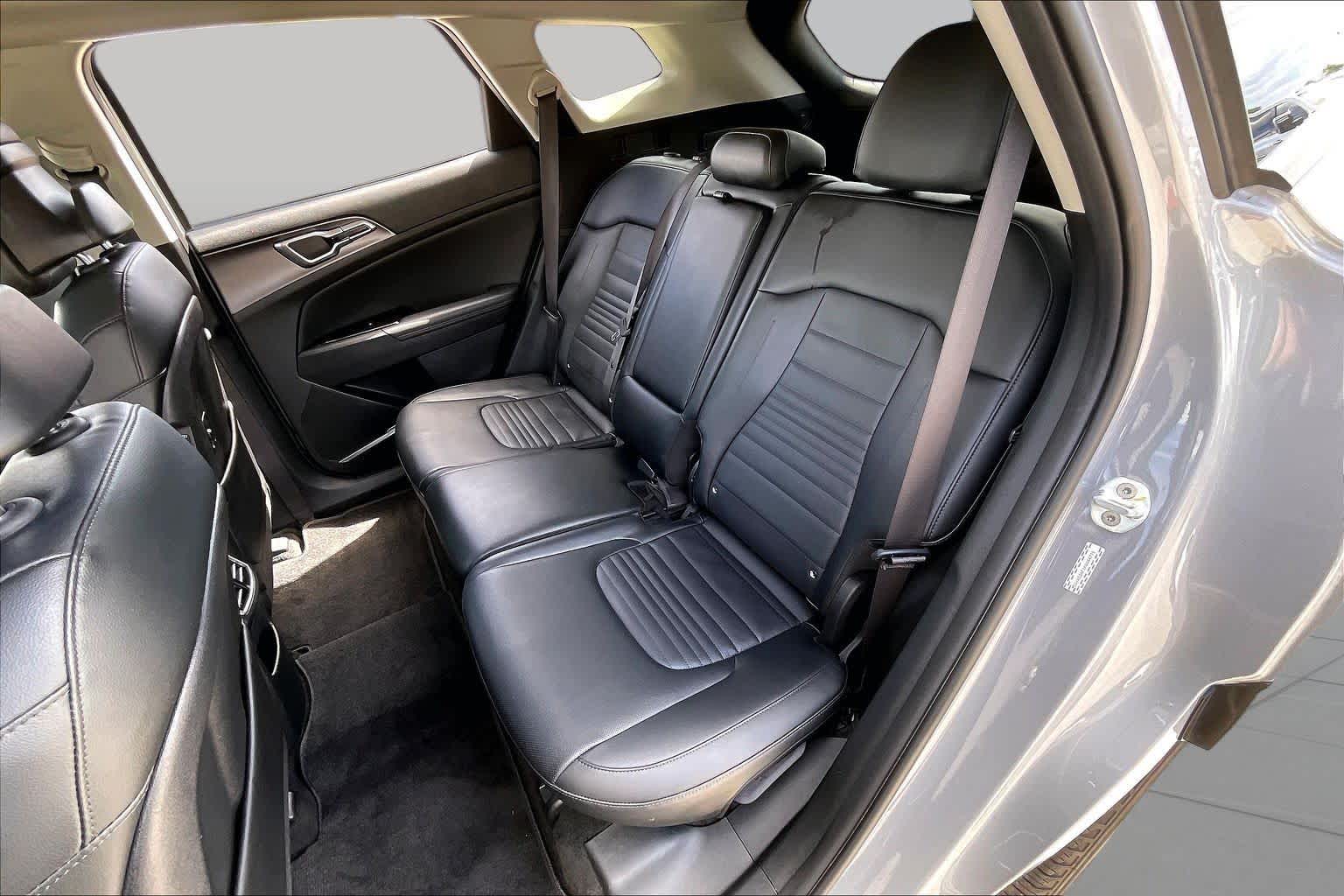 2023 Kia Sportage photo 20 of 35