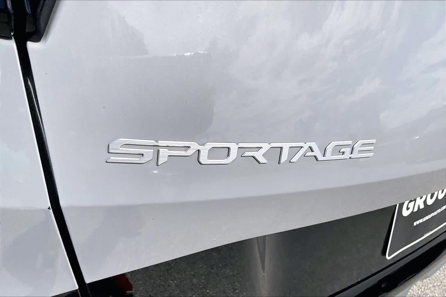 2023 Kia Sportage photo 10 of 35
