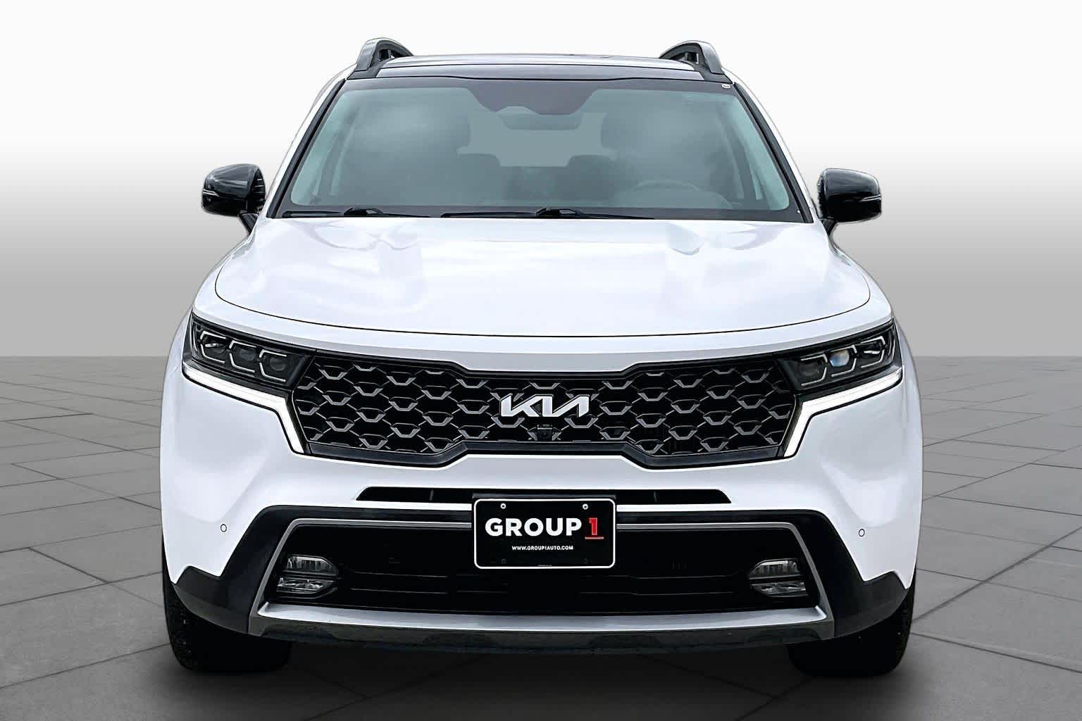 2022 Kia Sorento photo 4 of 35