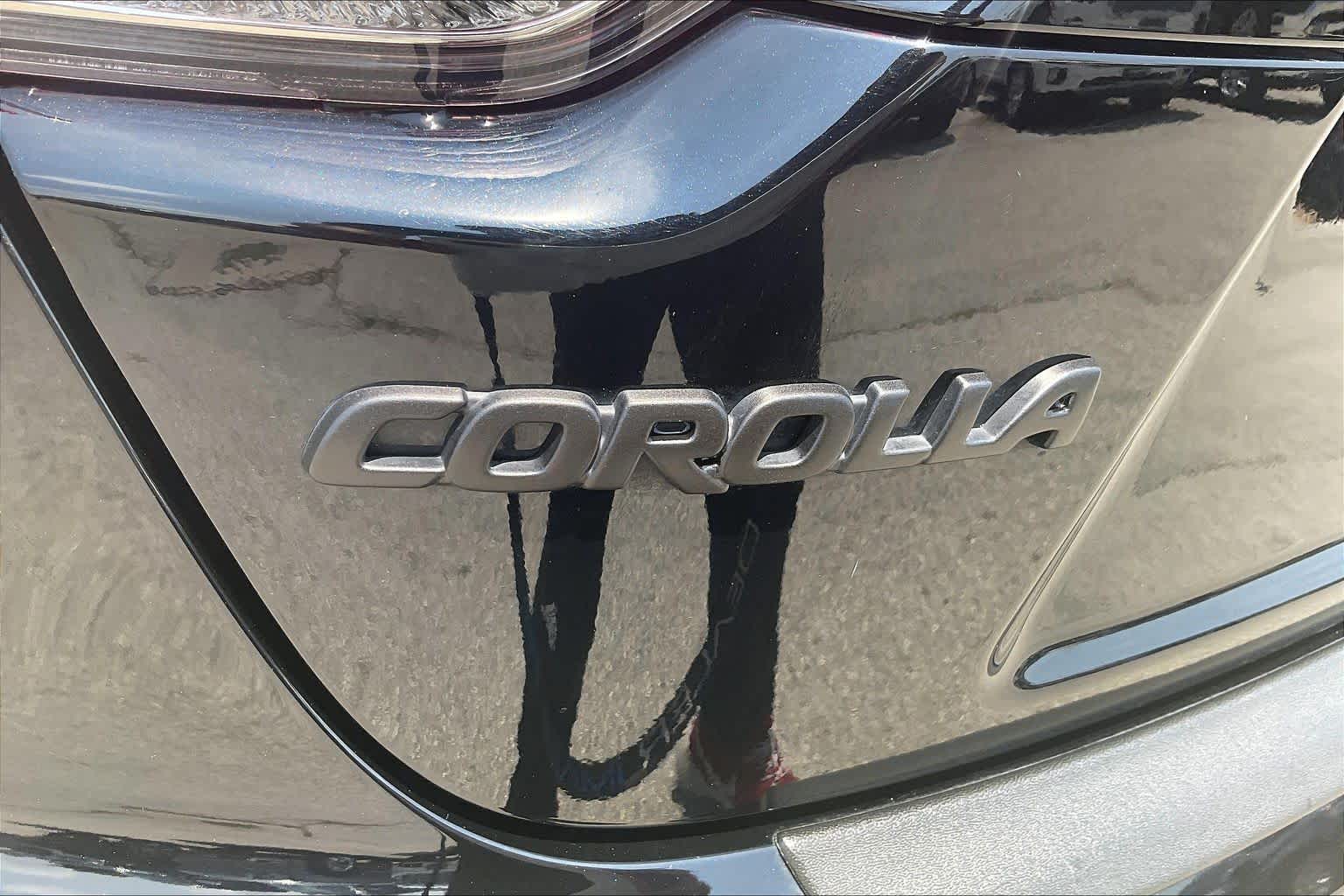 2025 Toyota Corolla SE Midnight Black Metallic at Group 1 Toyota Southwest
